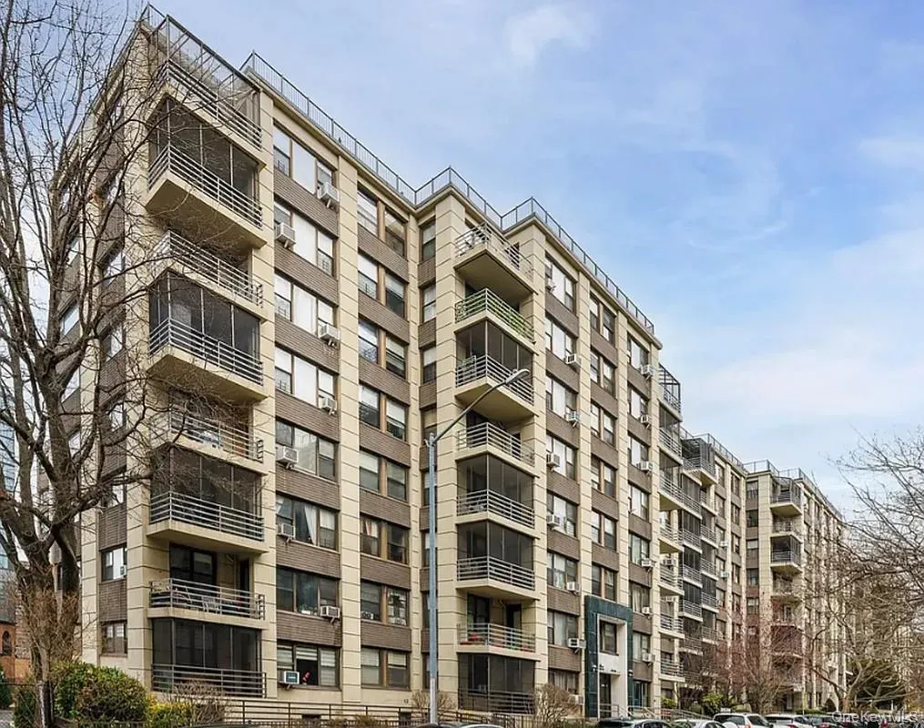 98-34 63rd Drive, New York, NY, 1 Bedroom Bedrooms, 3 Rooms Rooms,1 BathroomBathrooms,Residential Lease,For Rent,63rd,0,994013 98-34 63rd Drive, New York, NY, 1 Bedroom Bedrooms, 3 Rooms Rooms,1 BathroomBathrooms,Residential Lease,For Rent,63rd,0,994013