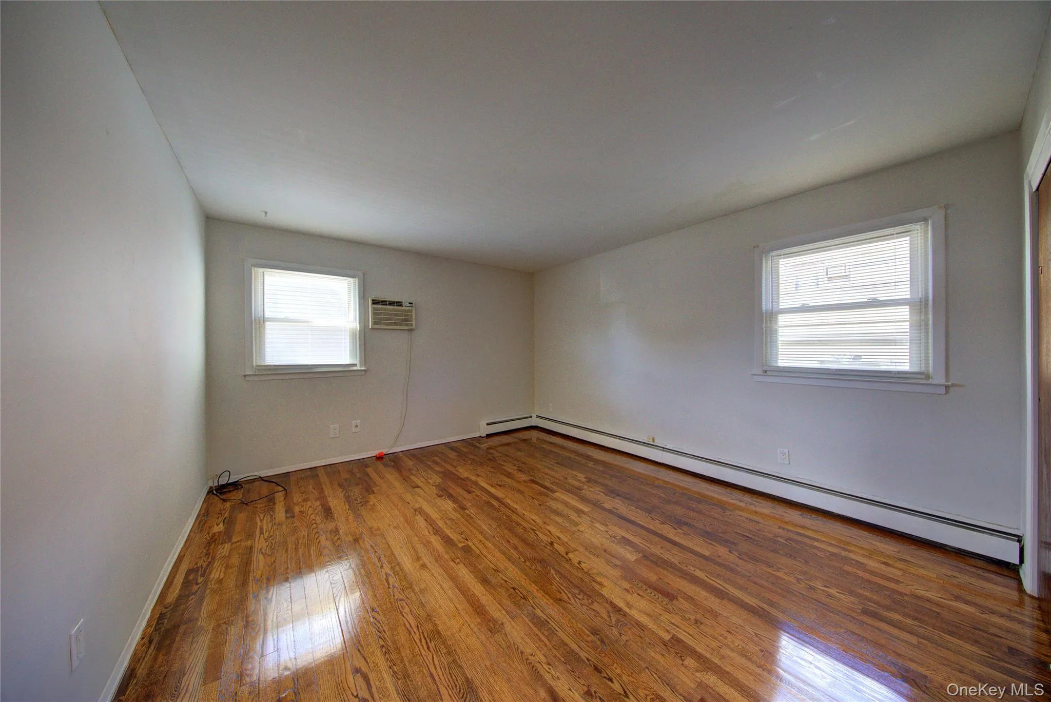 75 Farnum Boulevard, Hempstead, NY, 3 Bedrooms Bedrooms, 6 Rooms Rooms,1 BathroomBathrooms,Residential Lease,For Rent,Farnum,0,994018 75 Farnum Boulevard, Hempstead, NY, 3 Bedrooms Bedrooms, 6 Rooms Rooms,1 BathroomBathrooms,Residential Lease,For Rent,Farnum,0,994018