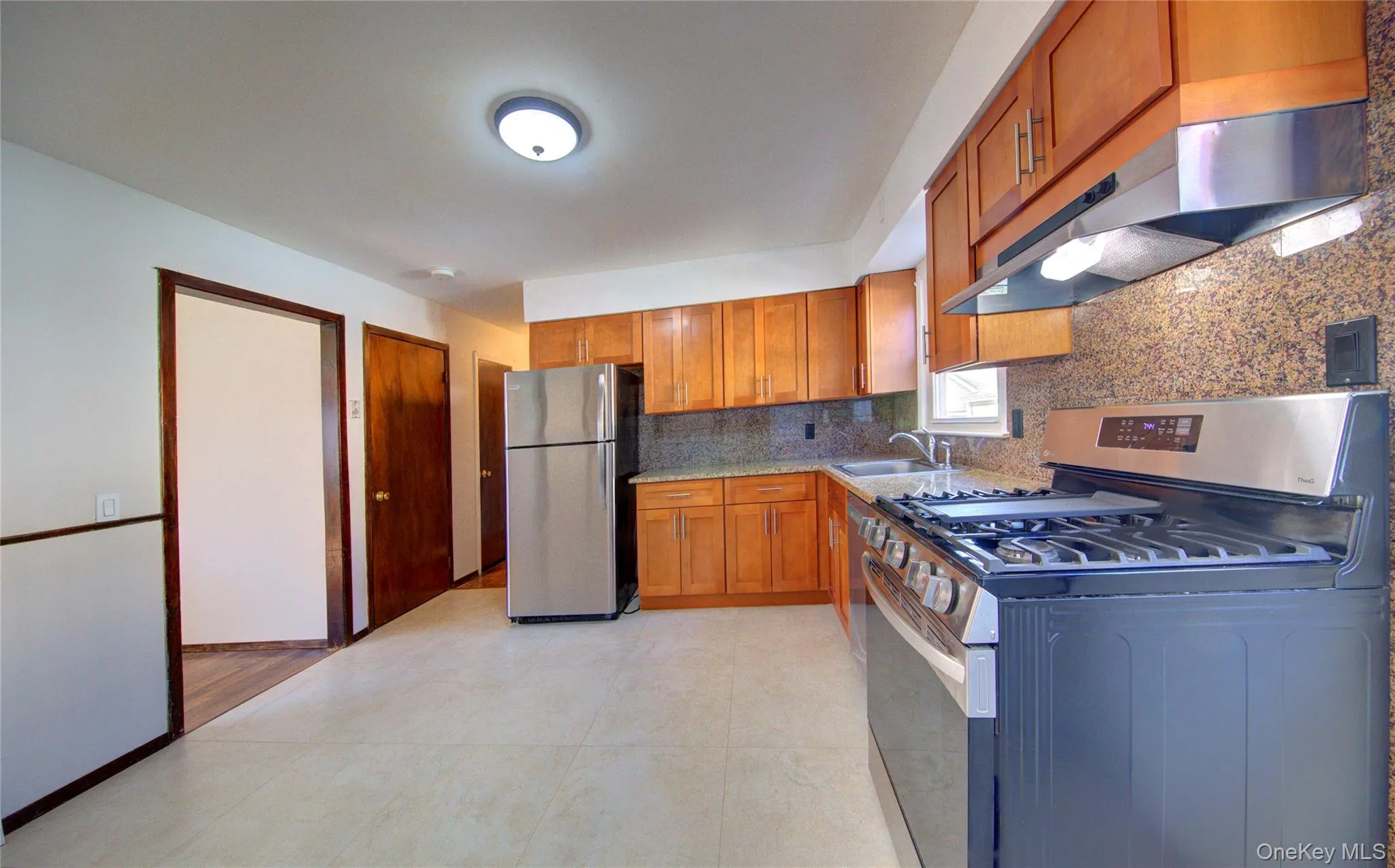 75 Farnum Boulevard, Hempstead, NY, 3 Bedrooms Bedrooms, 6 Rooms Rooms,1 BathroomBathrooms,Residential Lease,For Rent,Farnum,0,994018 75 Farnum Boulevard, Hempstead, NY, 3 Bedrooms Bedrooms, 6 Rooms Rooms,1 BathroomBathrooms,Residential Lease,For Rent,Farnum,0,994018