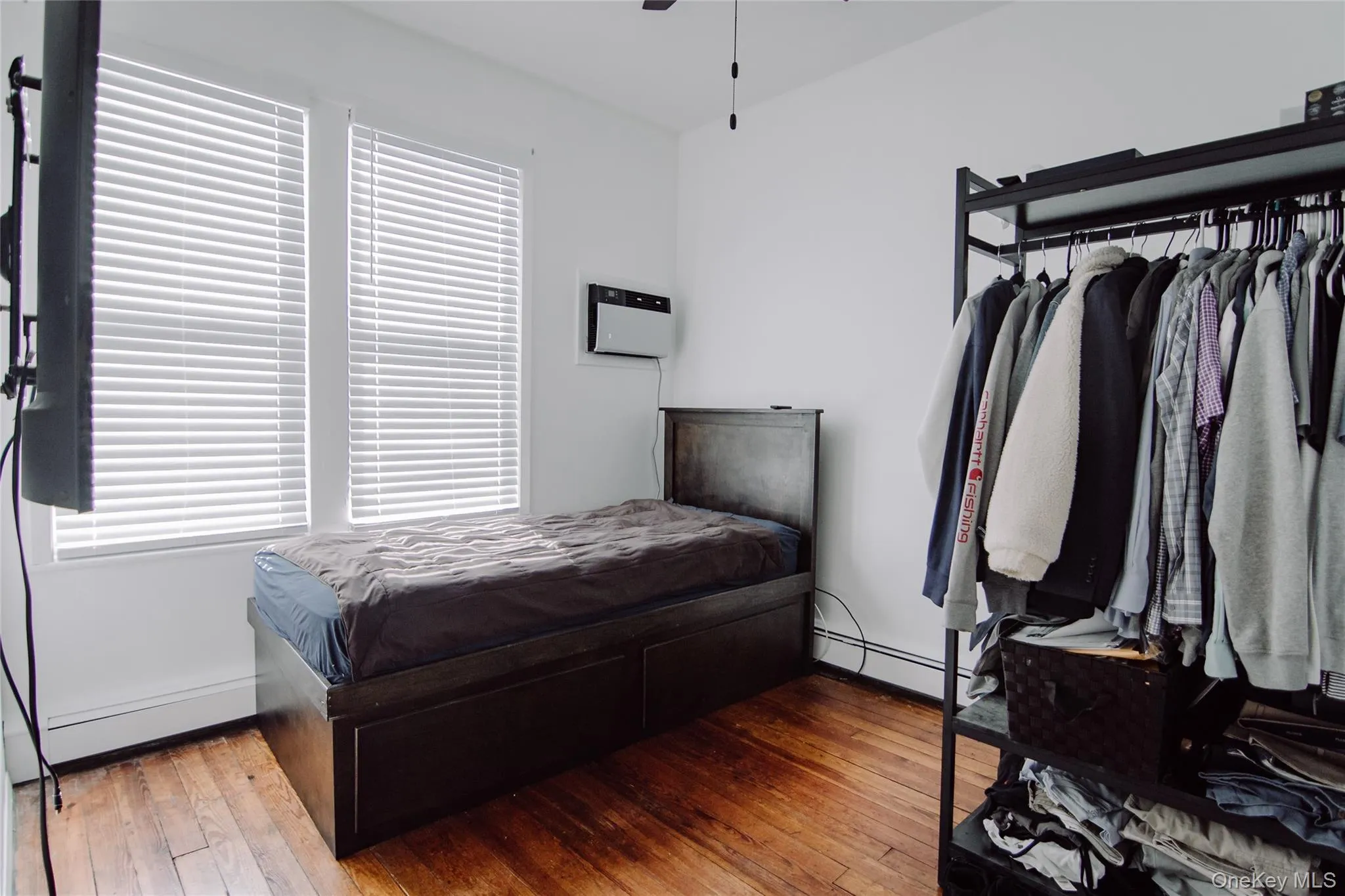 2315 FISH Avenue, New York, NY, 3 Bedrooms Bedrooms, 6 Rooms Rooms,2 BathroomsBathrooms,Residential,For Rent,FISH,0,994020 2315 FISH Avenue, New York, NY, 3 Bedrooms Bedrooms, 6 Rooms Rooms,2 BathroomsBathrooms,Residential,For Rent,FISH,0,994020