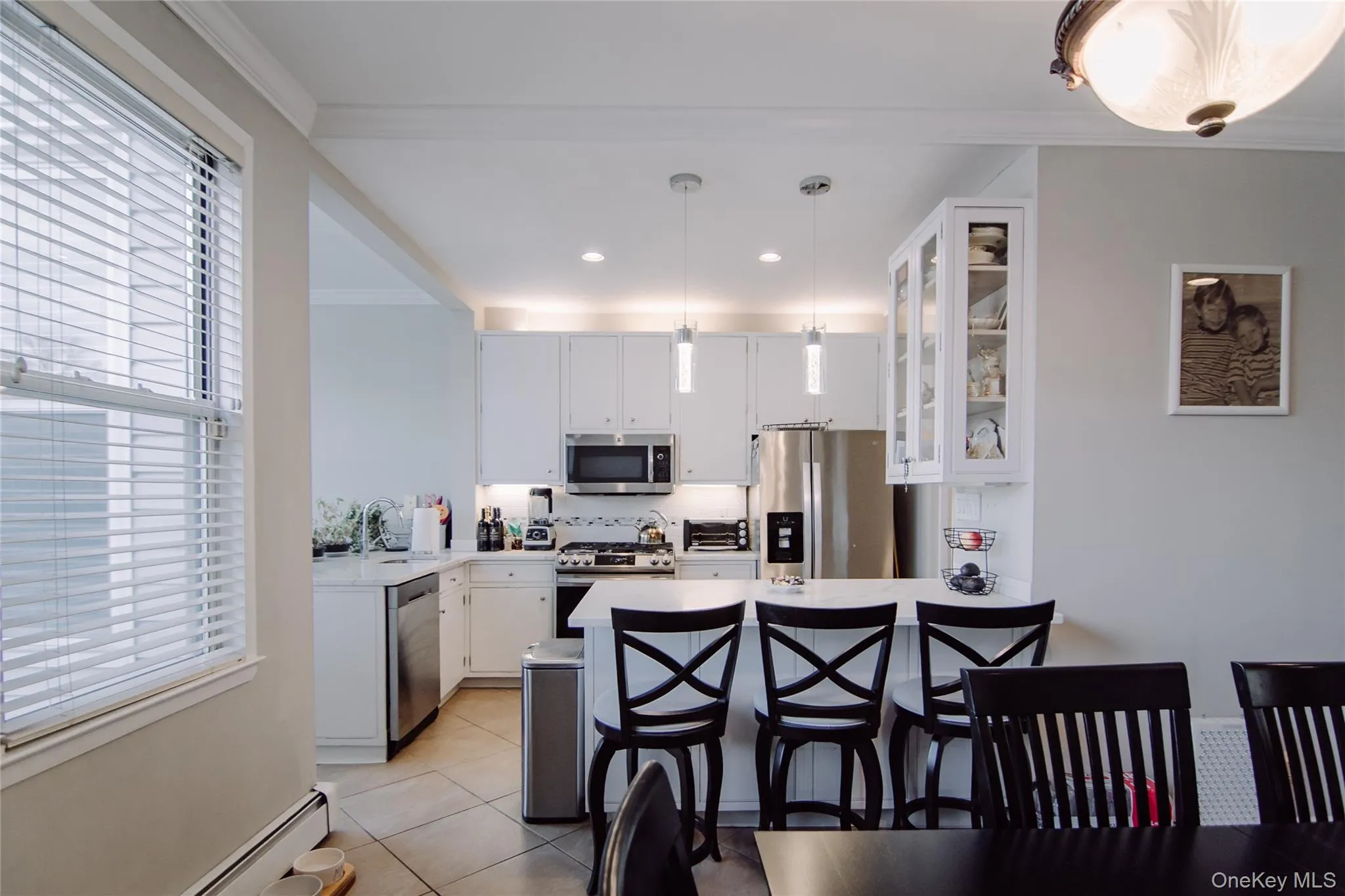 2315 FISH Avenue, New York, NY, 3 Bedrooms Bedrooms, 6 Rooms Rooms,2 BathroomsBathrooms,Residential,For Rent,FISH,0,994020 2315 FISH Avenue, New York, NY, 3 Bedrooms Bedrooms, 6 Rooms Rooms,2 BathroomsBathrooms,Residential,For Rent,FISH,0,994020