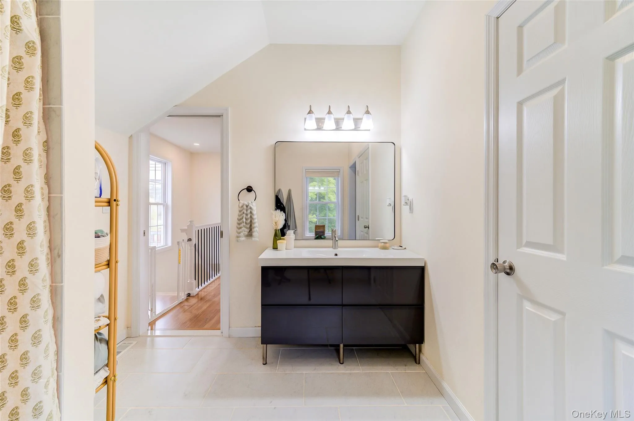 90 South Street, Warwick (town), NY, 3 Bedrooms Bedrooms, 6 Rooms Rooms,1 BathroomBathrooms,Residential,For Rent,South,0,994027 90 South Street, Warwick (town), NY, 3 Bedrooms Bedrooms, 6 Rooms Rooms,1 BathroomBathrooms,Residential,For Rent,South,0,994027