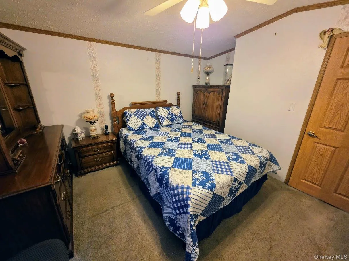 37 Hubbard Avenue, Riverhead, NY, 2 Bedrooms Bedrooms, 6 Rooms Rooms,1 BathroomBathrooms,Residential Sale,For Rent,Hubbard,0,994029 37 Hubbard Avenue, Riverhead, NY, 2 Bedrooms Bedrooms, 6 Rooms Rooms,1 BathroomBathrooms,Residential Sale,For Rent,Hubbard,0,994029