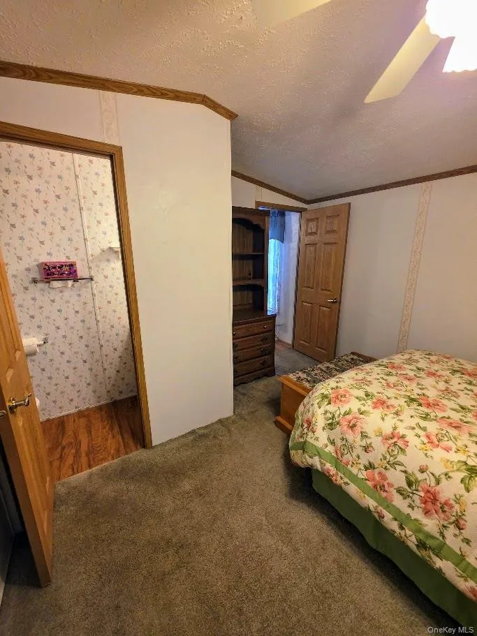 37 Hubbard Avenue, Riverhead, NY, 2 Bedrooms Bedrooms, 6 Rooms Rooms,1 BathroomBathrooms,Residential Sale,For Rent,Hubbard,0,994029 37 Hubbard Avenue, Riverhead, NY, 2 Bedrooms Bedrooms, 6 Rooms Rooms,1 BathroomBathrooms,Residential Sale,For Rent,Hubbard,0,994029