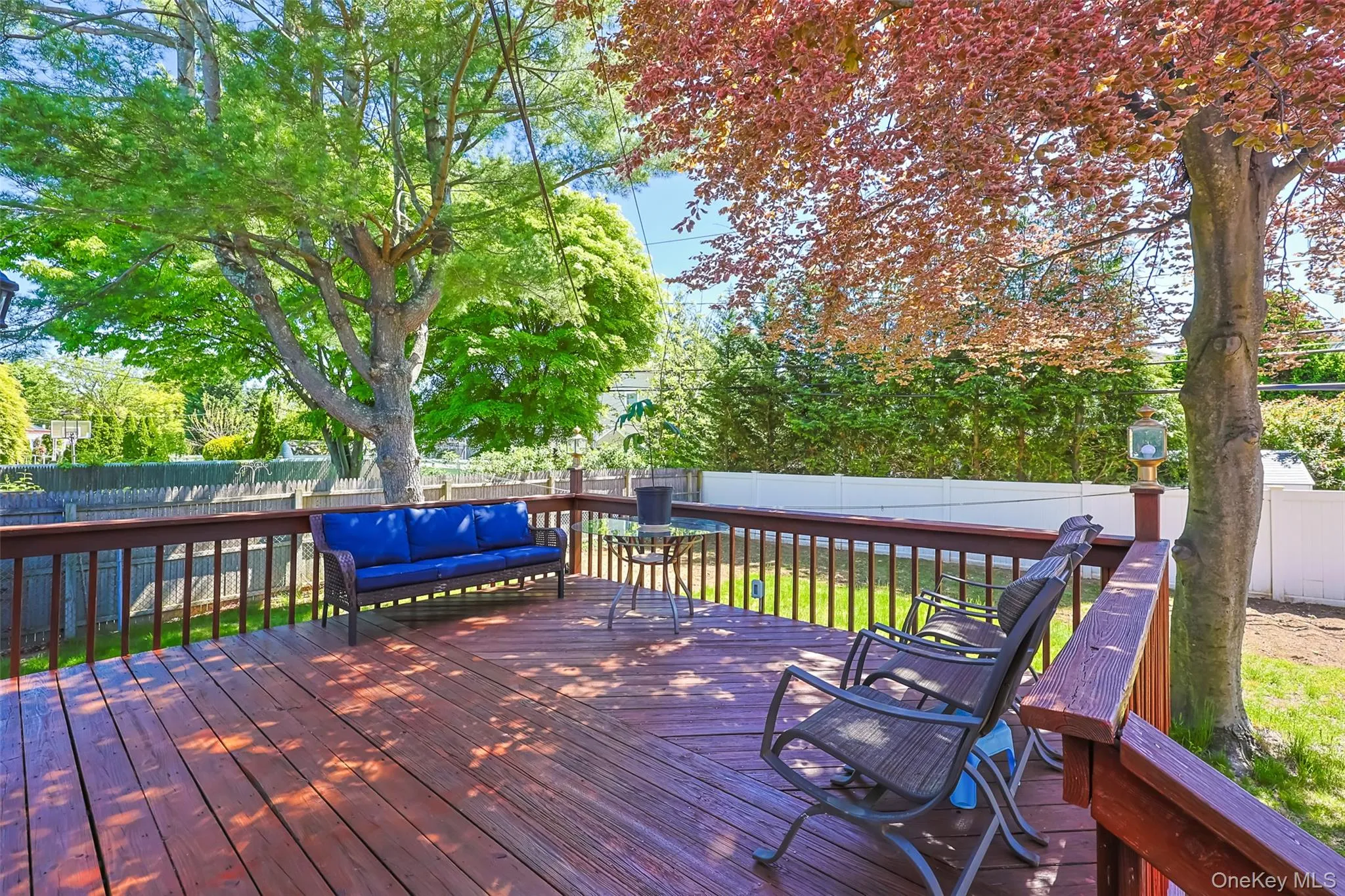Deck Deck