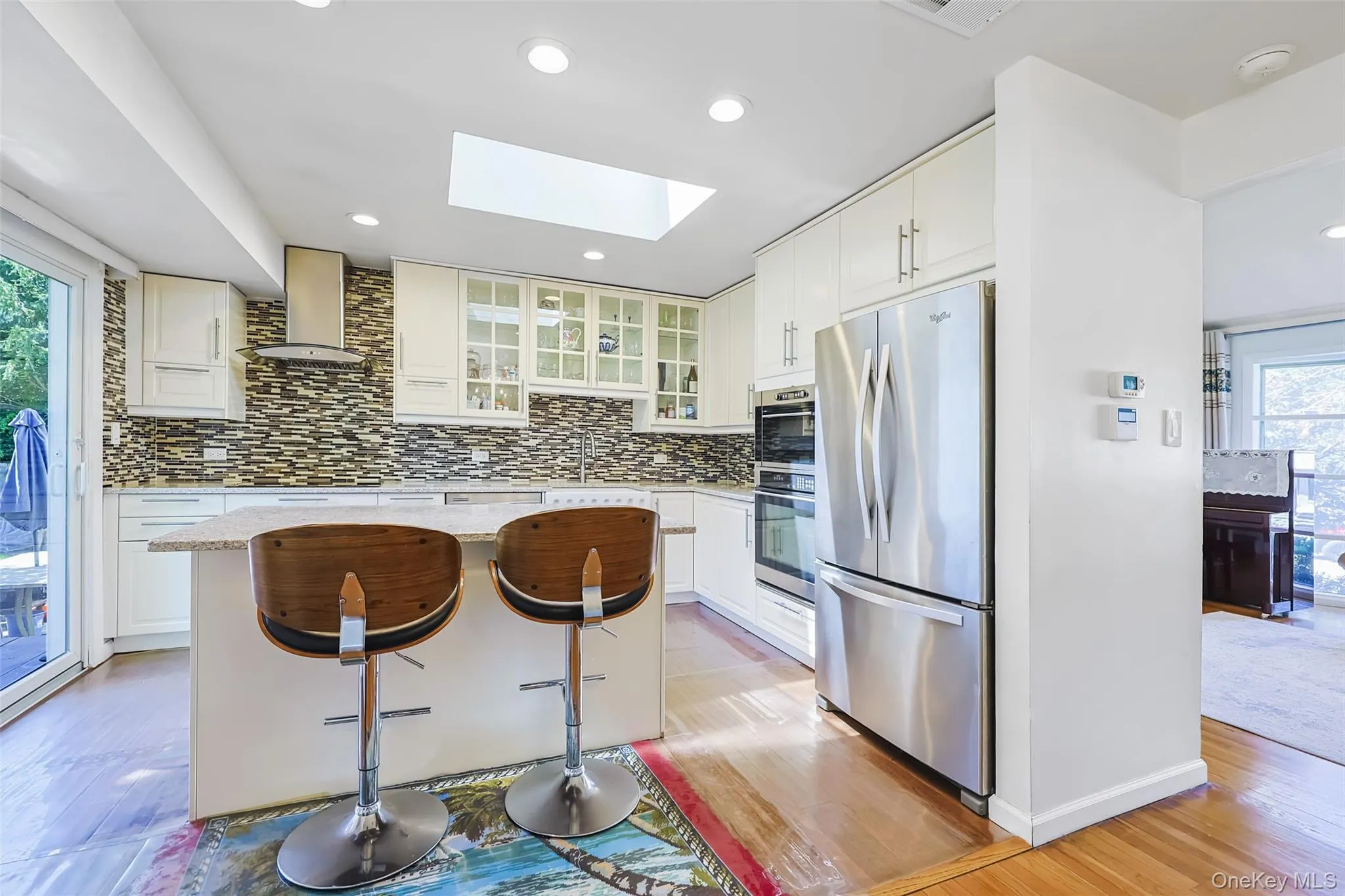 29 Edna Drive, Oyster Bay, NY, 4 Bedrooms Bedrooms, 7 Rooms Rooms,2 BathroomsBathrooms,Residential,For Rent,Edna,0,994042 29 Edna Drive, Oyster Bay, NY, 4 Bedrooms Bedrooms, 7 Rooms Rooms,2 BathroomsBathrooms,Residential,For Rent,Edna,0,994042