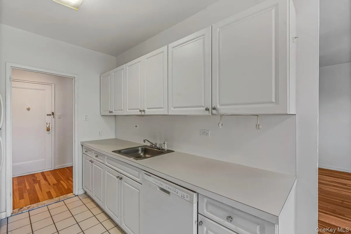 162-01 Powells Cove Boulevard, New York, NY, 2 Bedrooms Bedrooms, 5 Rooms Rooms,1 BathroomBathrooms,Residential,For Rent,Powells Cove,0,994045 162-01 Powells Cove Boulevard, New York, NY, 2 Bedrooms Bedrooms, 5 Rooms Rooms,1 BathroomBathrooms,Residential,For Rent,Powells Cove,0,994045