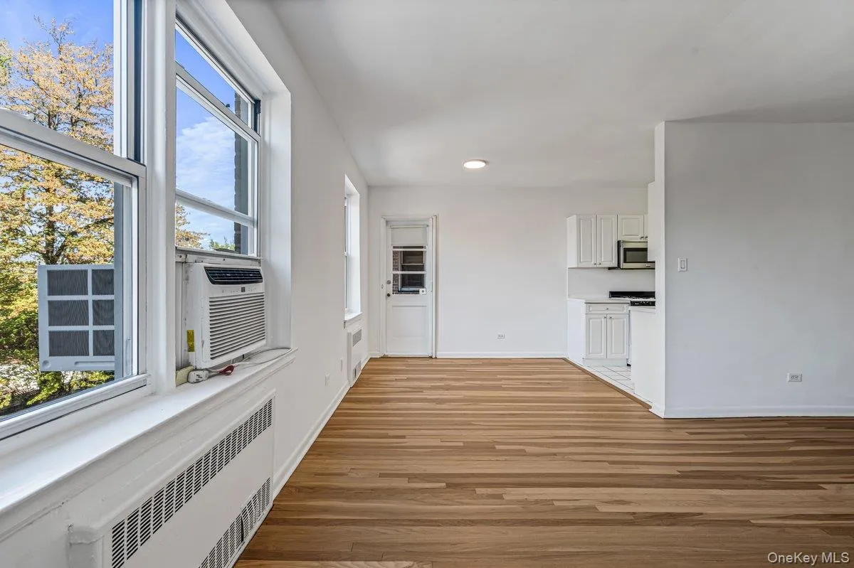 162-01 Powells Cove Boulevard, New York, NY, 2 Bedrooms Bedrooms, 5 Rooms Rooms,1 BathroomBathrooms,Residential,For Rent,Powells Cove,0,994045 162-01 Powells Cove Boulevard, New York, NY, 2 Bedrooms Bedrooms, 5 Rooms Rooms,1 BathroomBathrooms,Residential,For Rent,Powells Cove,0,994045