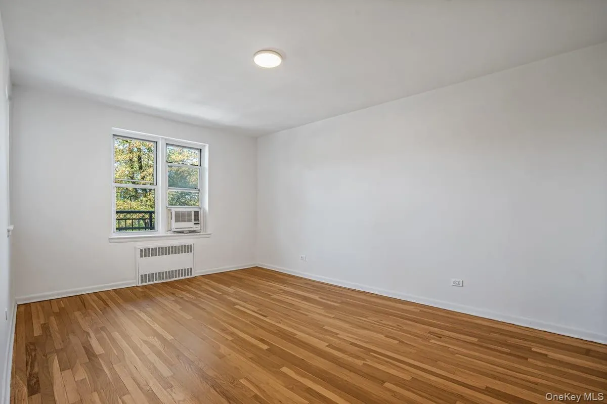 162-01 Powells Cove Boulevard, New York, NY, 2 Bedrooms Bedrooms, 5 Rooms Rooms,1 BathroomBathrooms,Residential,For Rent,Powells Cove,0,994045 162-01 Powells Cove Boulevard, New York, NY, 2 Bedrooms Bedrooms, 5 Rooms Rooms,1 BathroomBathrooms,Residential,For Rent,Powells Cove,0,994045