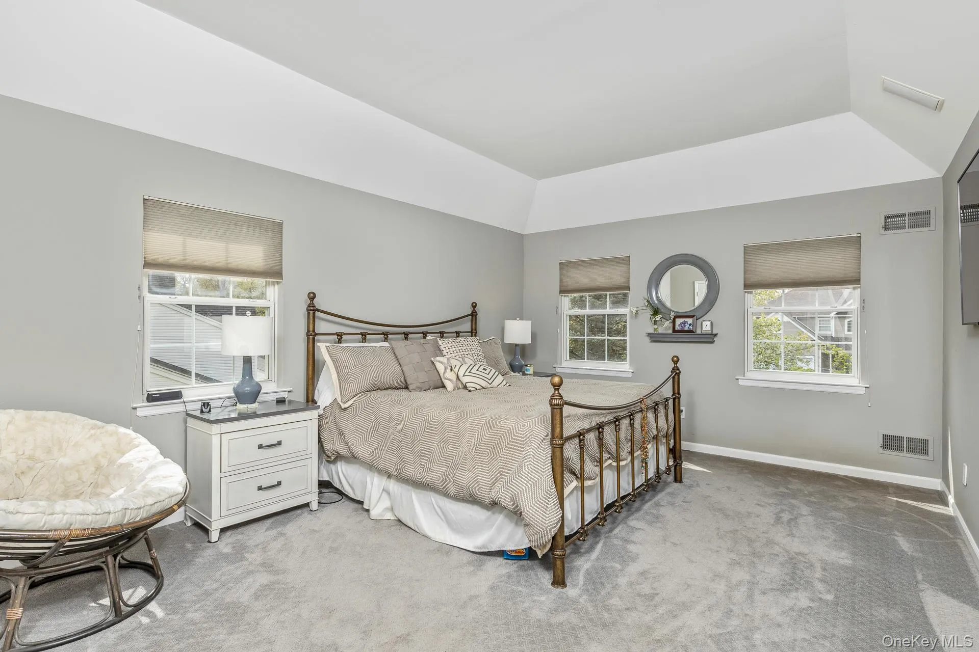 2 Crystal Court, Smithtown, NY, 4 Bedrooms Bedrooms, 8 Rooms Rooms,2 BathroomsBathrooms,Residential,For Rent,Crystal,0,994048 2 Crystal Court, Smithtown, NY, 4 Bedrooms Bedrooms, 8 Rooms Rooms,2 BathroomsBathrooms,Residential,For Rent,Crystal,0,994048