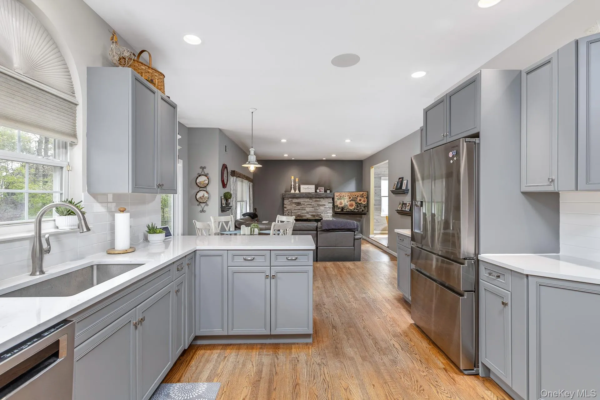 2 Crystal Court, Smithtown, NY, 4 Bedrooms Bedrooms, 8 Rooms Rooms,2 BathroomsBathrooms,Residential,For Rent,Crystal,0,994048 2 Crystal Court, Smithtown, NY, 4 Bedrooms Bedrooms, 8 Rooms Rooms,2 BathroomsBathrooms,Residential,For Rent,Crystal,0,994048