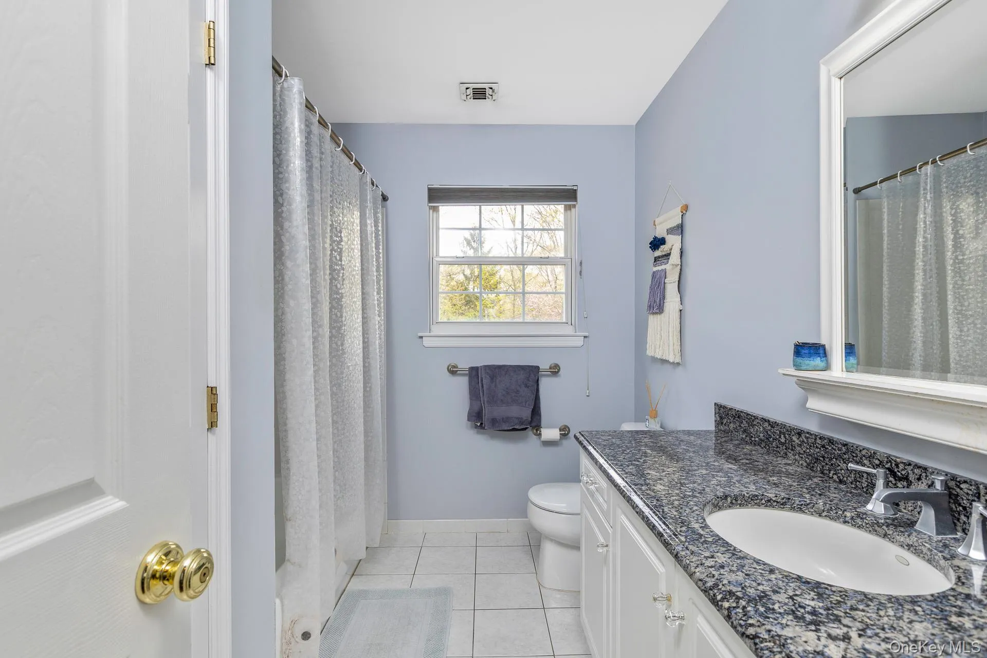 2 Crystal Court, Smithtown, NY, 4 Bedrooms Bedrooms, 8 Rooms Rooms,2 BathroomsBathrooms,Residential,For Rent,Crystal,0,994048 2 Crystal Court, Smithtown, NY, 4 Bedrooms Bedrooms, 8 Rooms Rooms,2 BathroomsBathrooms,Residential,For Rent,Crystal,0,994048