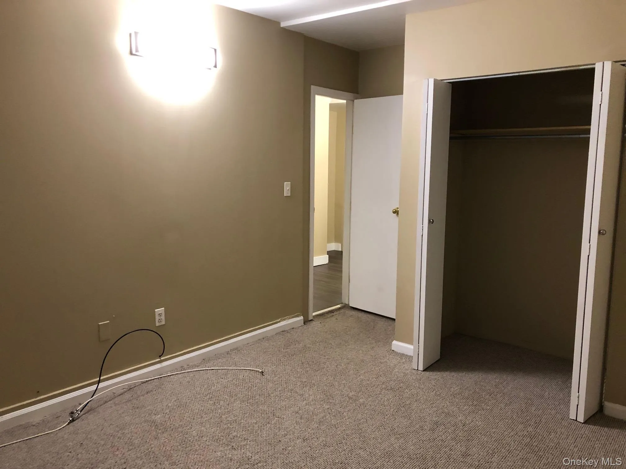 36 Cooper Street, Babylon, NY, 3 Bedrooms Bedrooms, 6 Rooms Rooms,1 BathroomBathrooms,Residential Lease,For Rent,Cooper,0,994050 36 Cooper Street, Babylon, NY, 3 Bedrooms Bedrooms, 6 Rooms Rooms,1 BathroomBathrooms,Residential Lease,For Rent,Cooper,0,994050