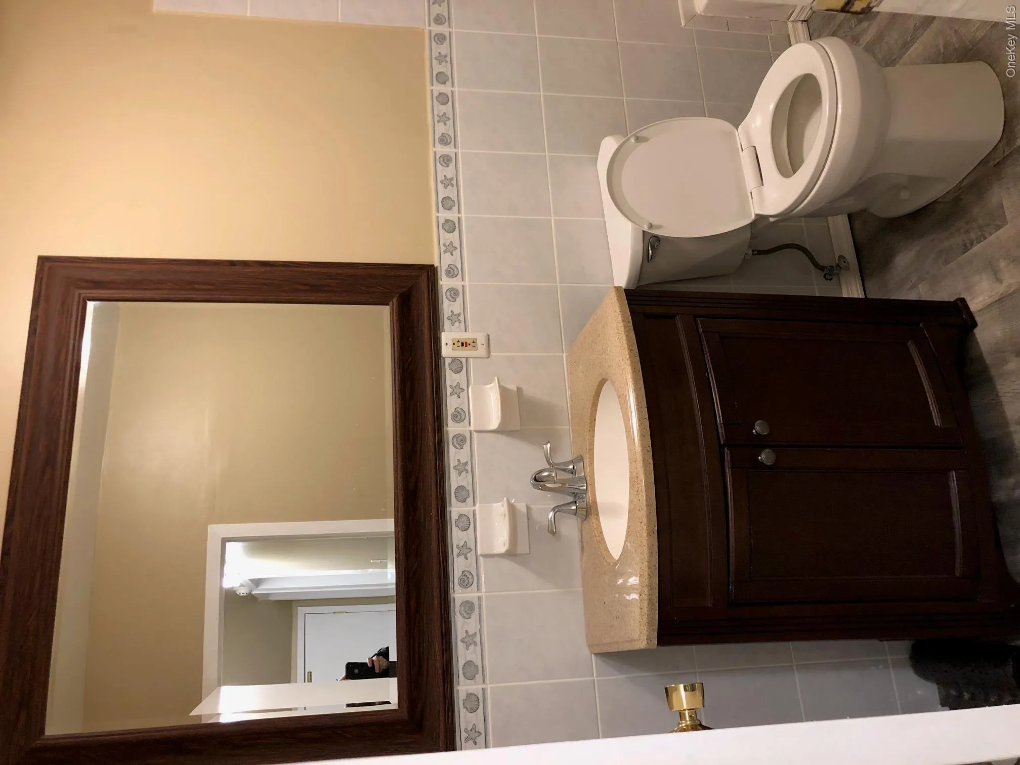 36 Cooper Street, Babylon, NY, 3 Bedrooms Bedrooms, 6 Rooms Rooms,1 BathroomBathrooms,Residential Lease,For Rent,Cooper,0,994050 36 Cooper Street, Babylon, NY, 3 Bedrooms Bedrooms, 6 Rooms Rooms,1 BathroomBathrooms,Residential Lease,For Rent,Cooper,0,994050