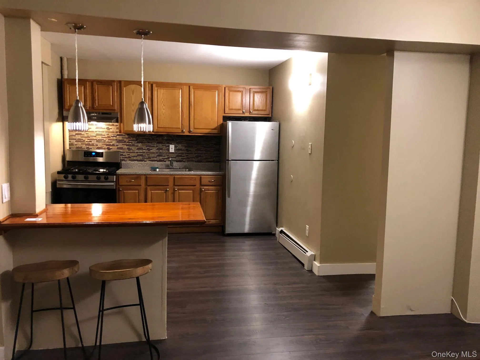 36 Cooper Street, Babylon, NY, 3 Bedrooms Bedrooms, 6 Rooms Rooms,1 BathroomBathrooms,Residential Lease,For Rent,Cooper,0,994050 36 Cooper Street, Babylon, NY, 3 Bedrooms Bedrooms, 6 Rooms Rooms,1 BathroomBathrooms,Residential Lease,For Rent,Cooper,0,994050