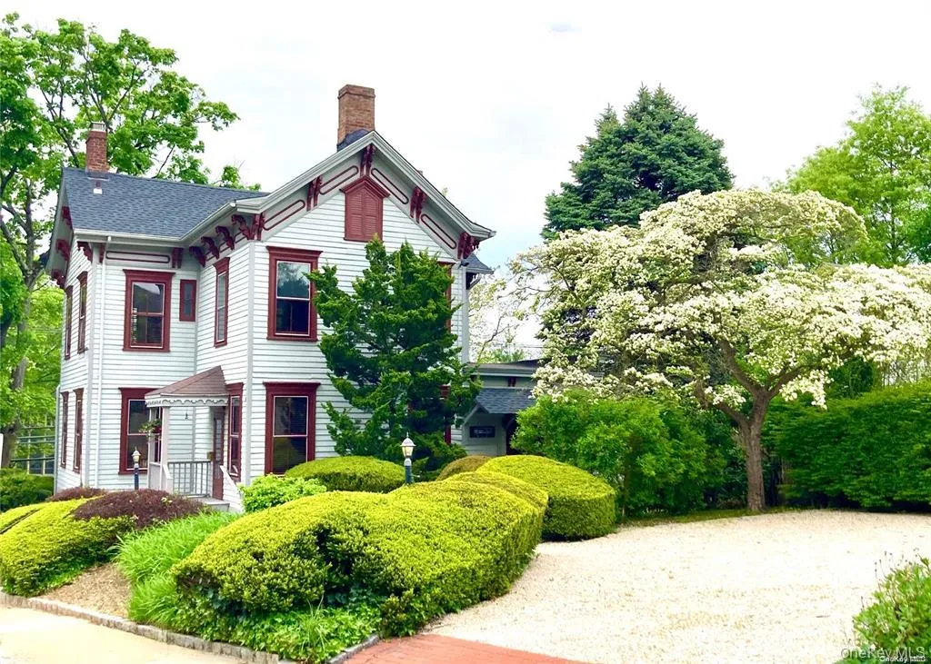 70 E Main Street, Oyster Bay, NY, ,Commercial Lease,For Rent,E Main,0,994060 70 E Main Street, Oyster Bay, NY, ,Commercial Lease,For Rent,E Main,0,994060