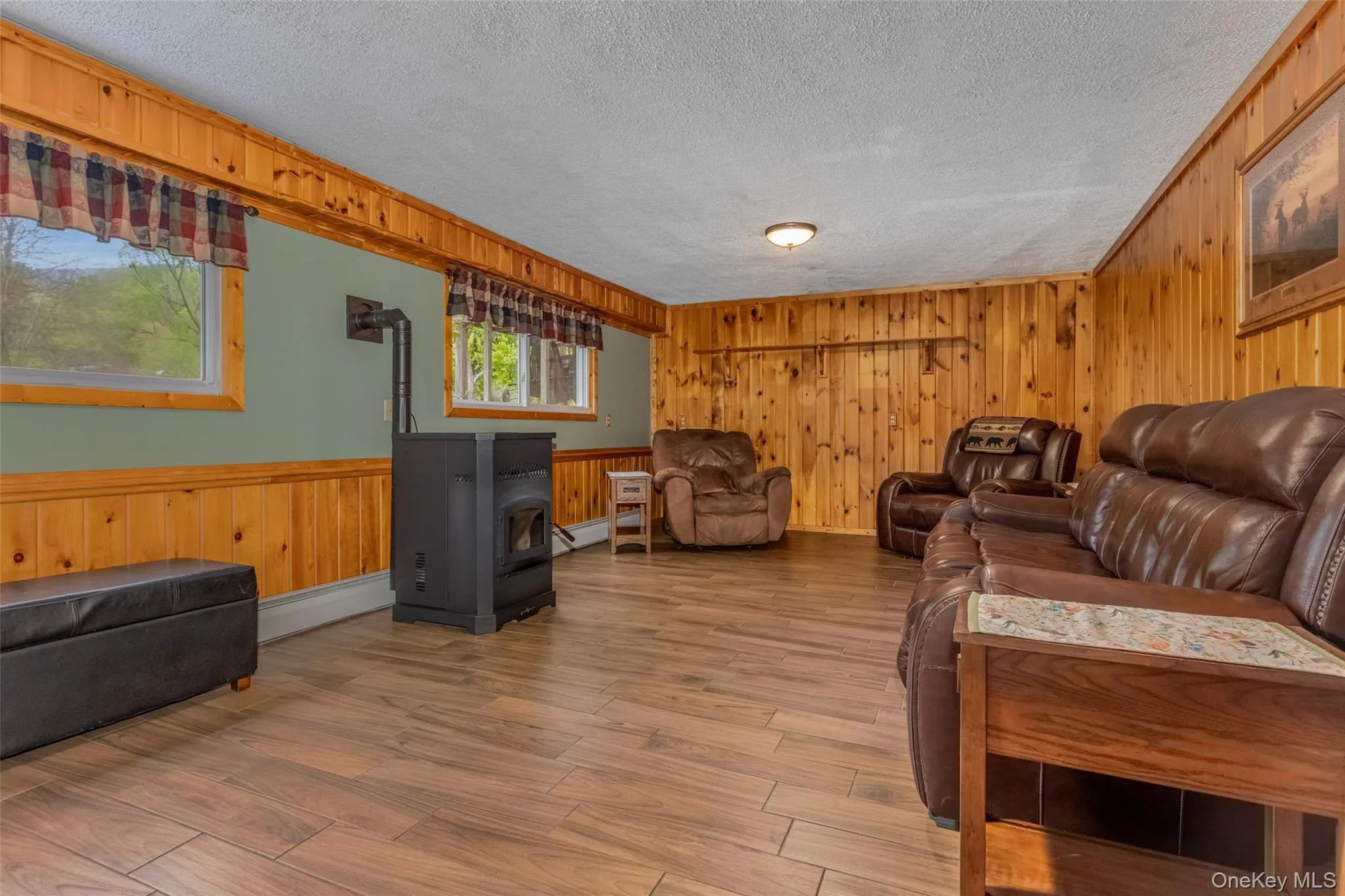 110 Cottontail Lane, Saugerties, NY, 4 Bedrooms Bedrooms, 8 Rooms Rooms,2 BathroomsBathrooms,Residential,For Rent,Cottontail,0,994067 110 Cottontail Lane, Saugerties, NY, 4 Bedrooms Bedrooms, 8 Rooms Rooms,2 BathroomsBathrooms,Residential,For Rent,Cottontail,0,994067