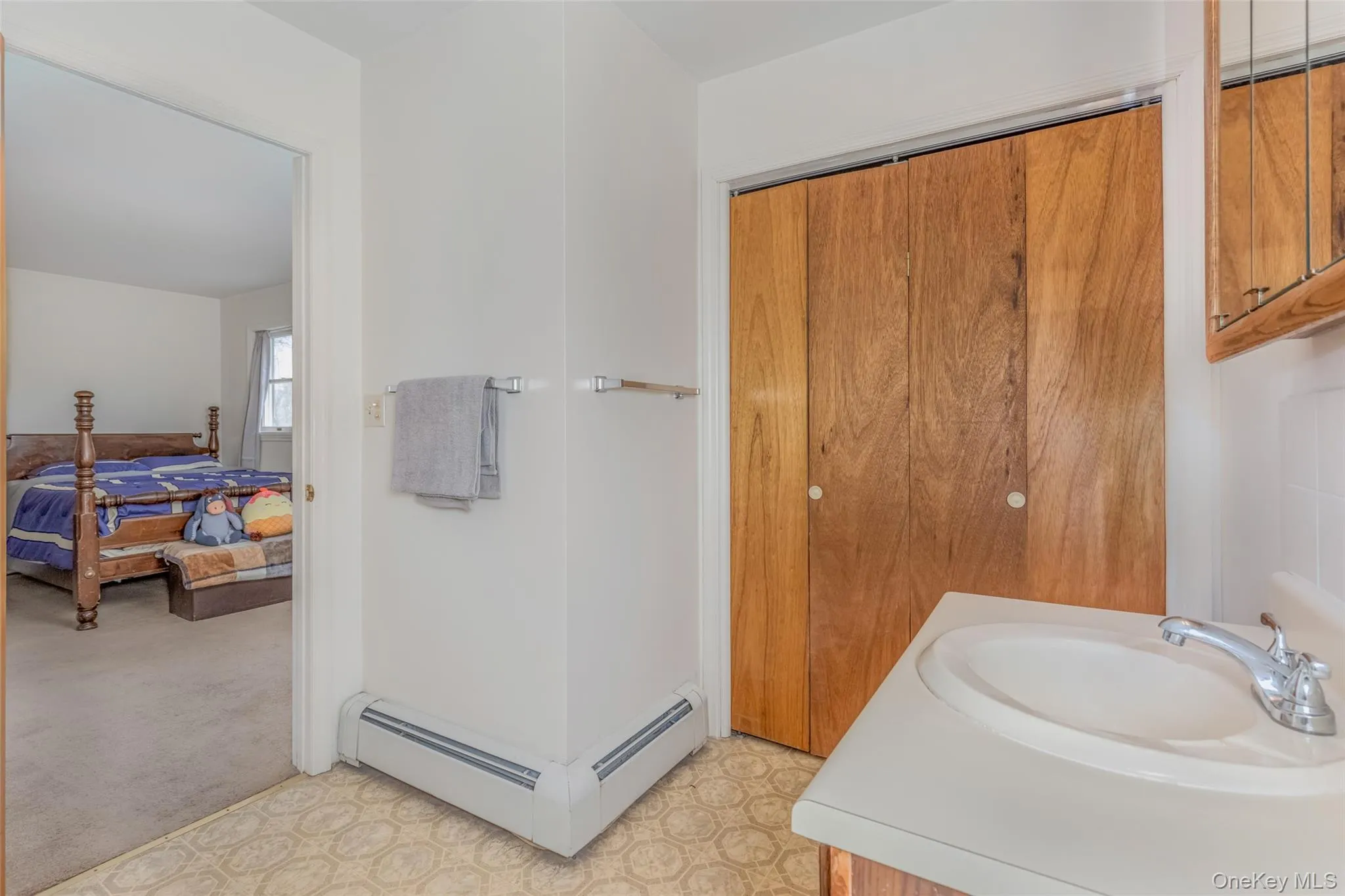 110 Cottontail Lane, Saugerties, NY, 4 Bedrooms Bedrooms, 8 Rooms Rooms,2 BathroomsBathrooms,Residential,For Rent,Cottontail,0,994067 110 Cottontail Lane, Saugerties, NY, 4 Bedrooms Bedrooms, 8 Rooms Rooms,2 BathroomsBathrooms,Residential,For Rent,Cottontail,0,994067