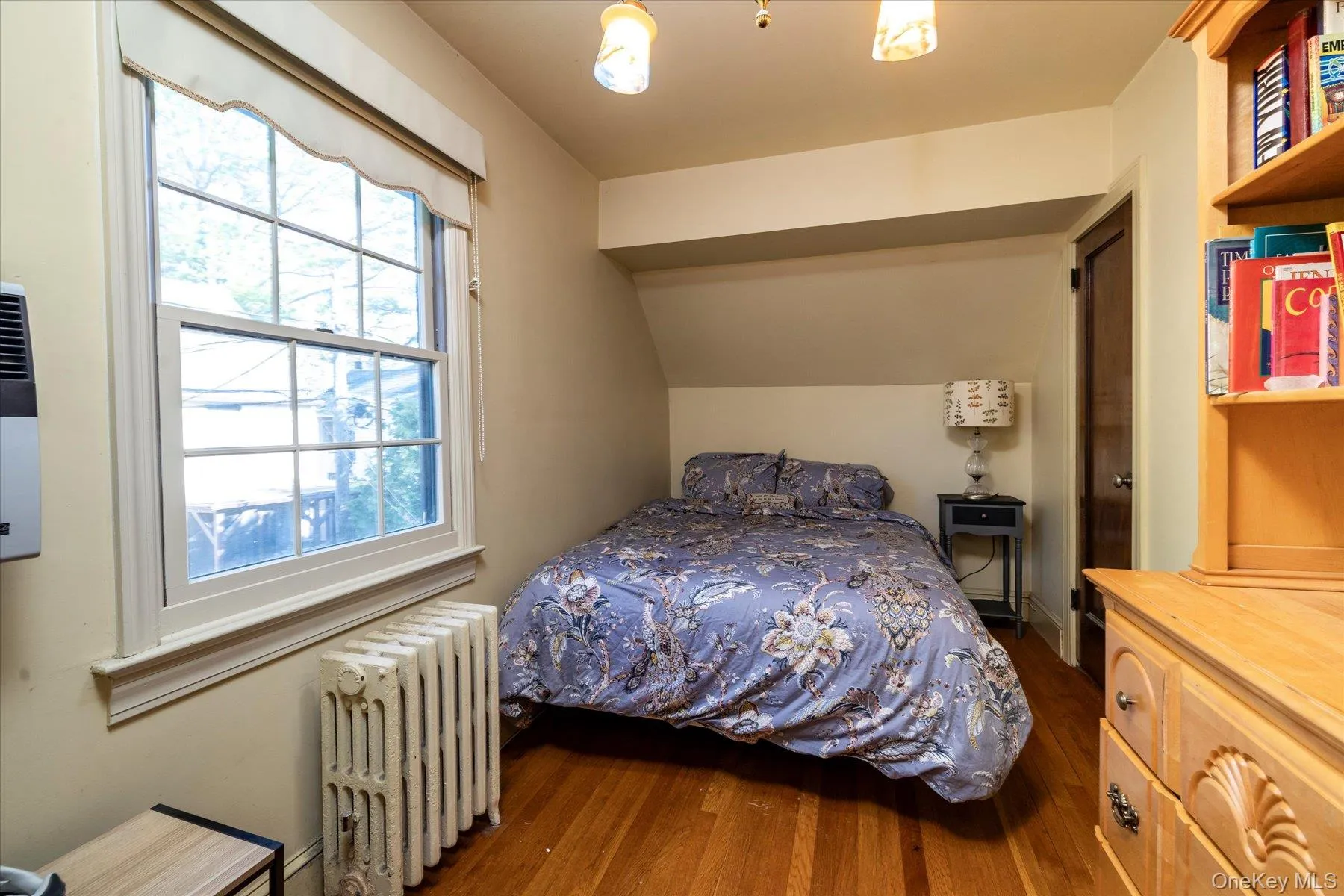 19 Addison Place, Hempstead, NY, 3 Bedrooms Bedrooms, 8 Rooms Rooms,2 BathroomsBathrooms,Residential,For Rent,Addison,0,994084 19 Addison Place, Hempstead, NY, 3 Bedrooms Bedrooms, 8 Rooms Rooms,2 BathroomsBathrooms,Residential,For Rent,Addison,0,994084