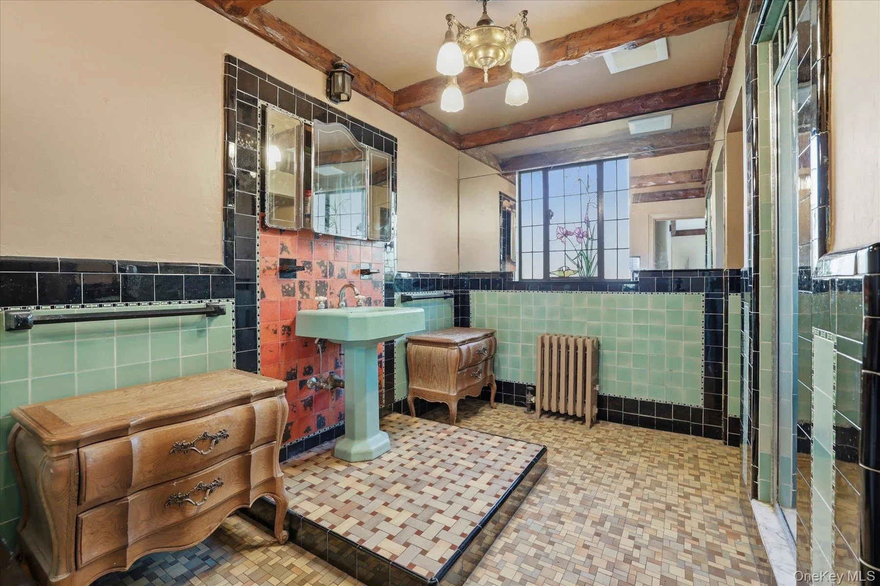 19 Addison Place, Hempstead, NY, 3 Bedrooms Bedrooms, 8 Rooms Rooms,2 BathroomsBathrooms,Residential,For Rent,Addison,0,994084 19 Addison Place, Hempstead, NY, 3 Bedrooms Bedrooms, 8 Rooms Rooms,2 BathroomsBathrooms,Residential,For Rent,Addison,0,994084