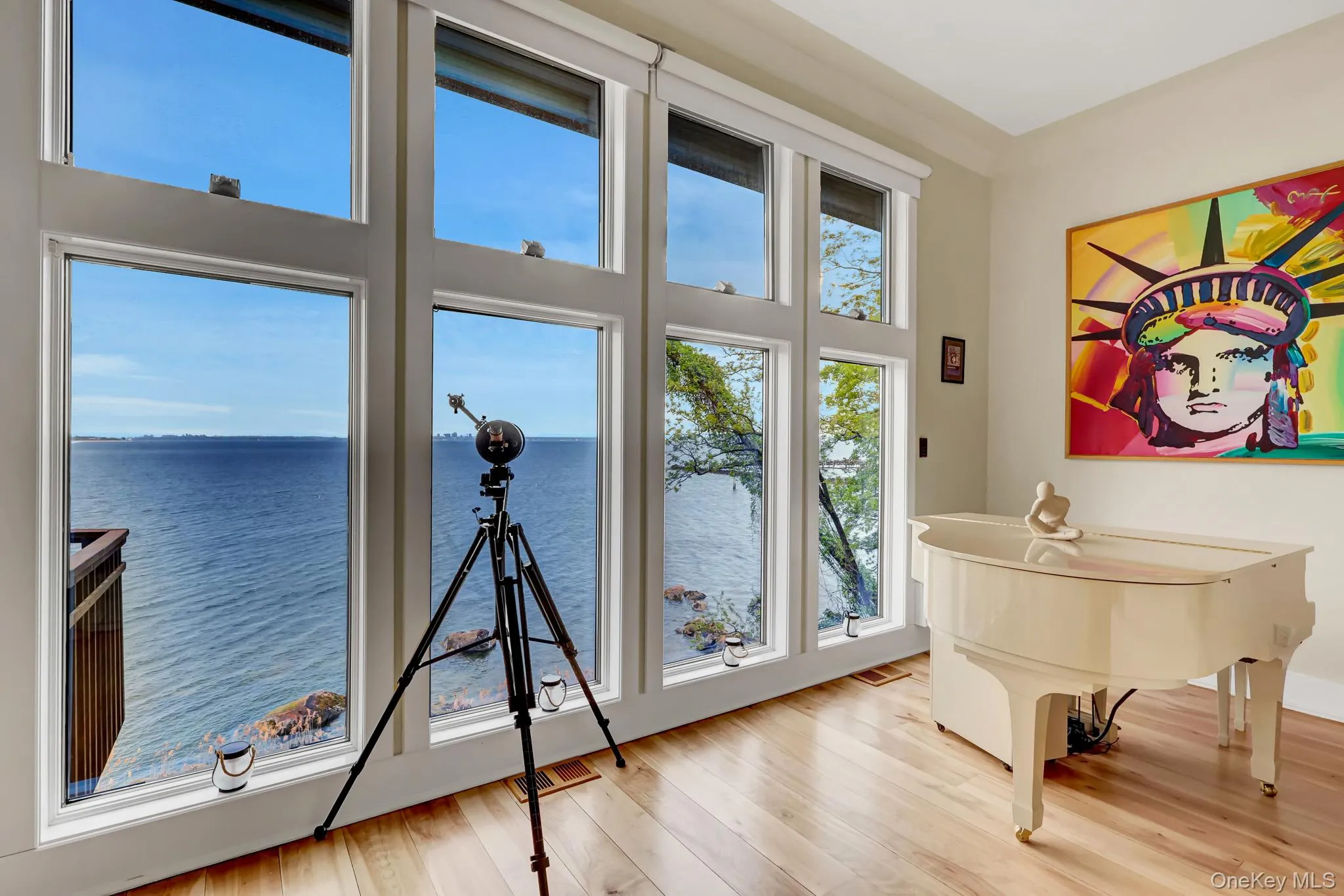 35 Sunview Drive, Glen Cove, NY, 5 Bedrooms Bedrooms, 12 Rooms Rooms,4 BathroomsBathrooms,Residential,For Rent,Sunview,0,994097 35 Sunview Drive, Glen Cove, NY, 5 Bedrooms Bedrooms, 12 Rooms Rooms,4 BathroomsBathrooms,Residential,For Rent,Sunview,0,994097