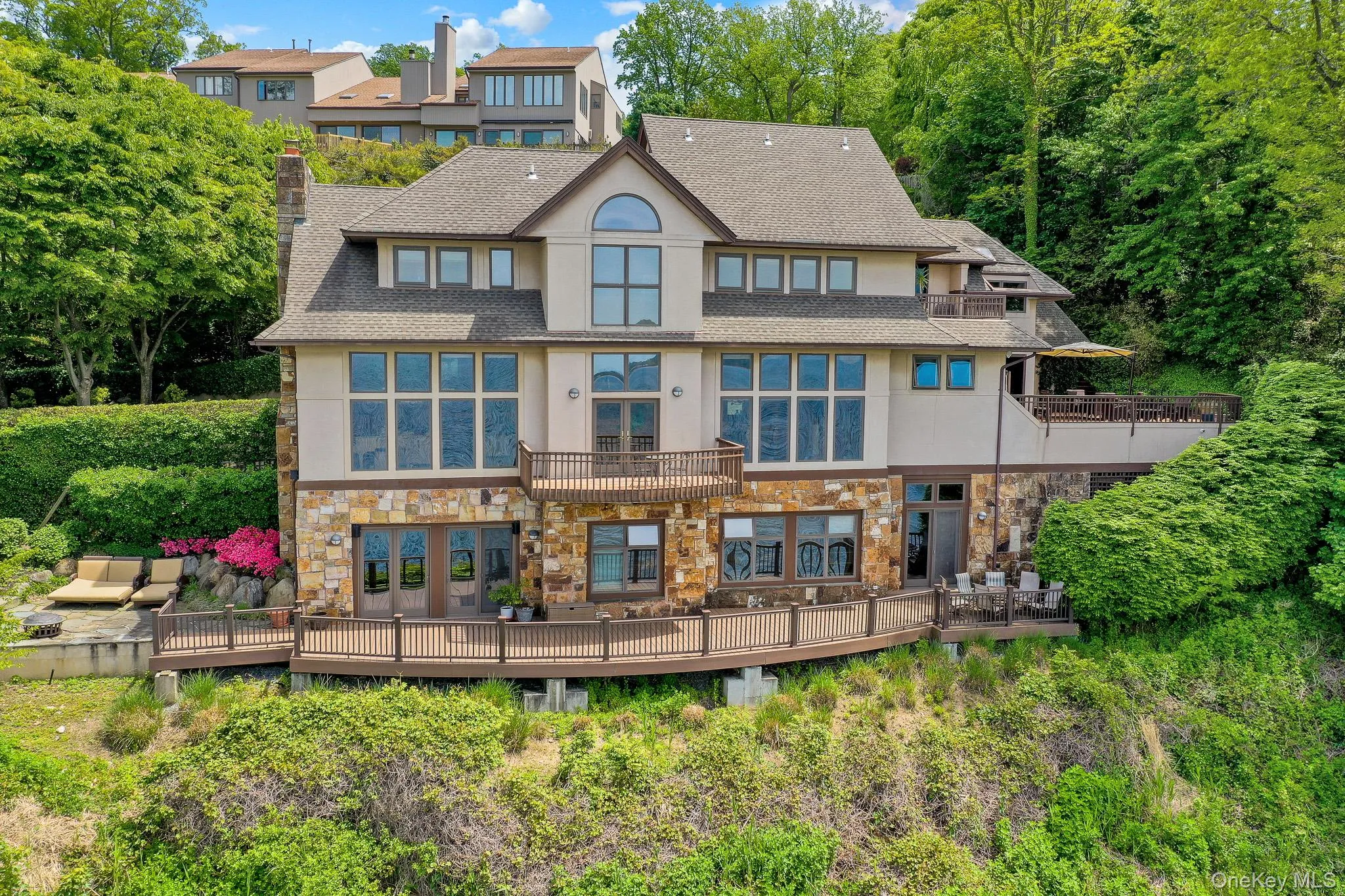 35 Sunview Drive, Glen Cove, NY, 5 Bedrooms Bedrooms, 12 Rooms Rooms,4 BathroomsBathrooms,Residential,For Rent,Sunview,0,994097 35 Sunview Drive, Glen Cove, NY, 5 Bedrooms Bedrooms, 12 Rooms Rooms,4 BathroomsBathrooms,Residential,For Rent,Sunview,0,994097