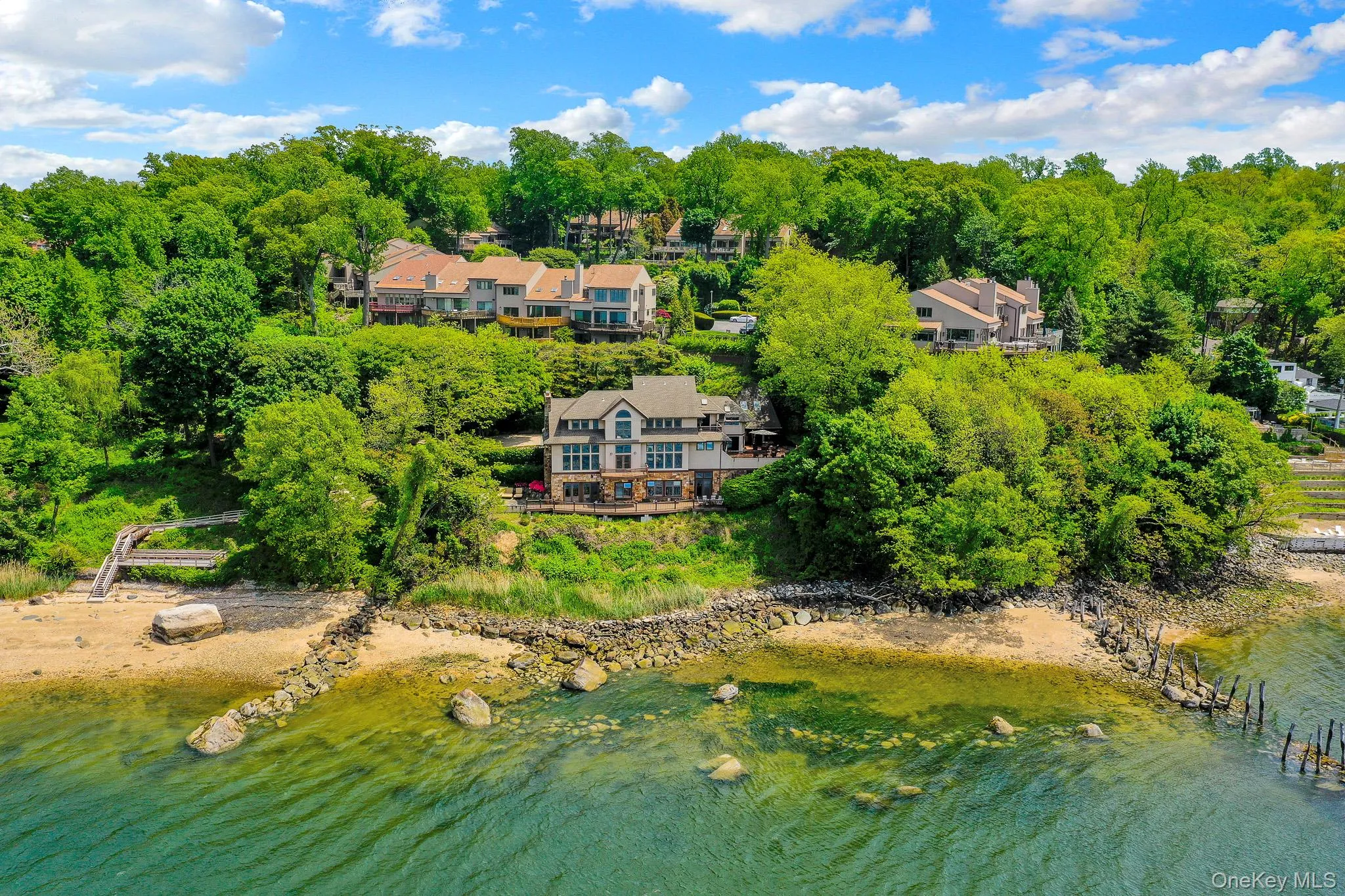 35 Sunview Drive, Glen Cove, NY, 5 Bedrooms Bedrooms, 12 Rooms Rooms,4 BathroomsBathrooms,Residential,For Rent,Sunview,0,994097 35 Sunview Drive, Glen Cove, NY, 5 Bedrooms Bedrooms, 12 Rooms Rooms,4 BathroomsBathrooms,Residential,For Rent,Sunview,0,994097