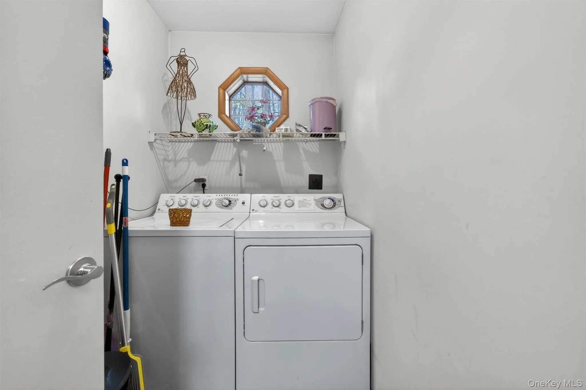33 Mahogany Lane, Liberty, NY, 3 Bedrooms Bedrooms, 12 Rooms Rooms,2 BathroomsBathrooms,Residential,For Rent,Mahogany,0,994099 33 Mahogany Lane, Liberty, NY, 3 Bedrooms Bedrooms, 12 Rooms Rooms,2 BathroomsBathrooms,Residential,For Rent,Mahogany,0,994099