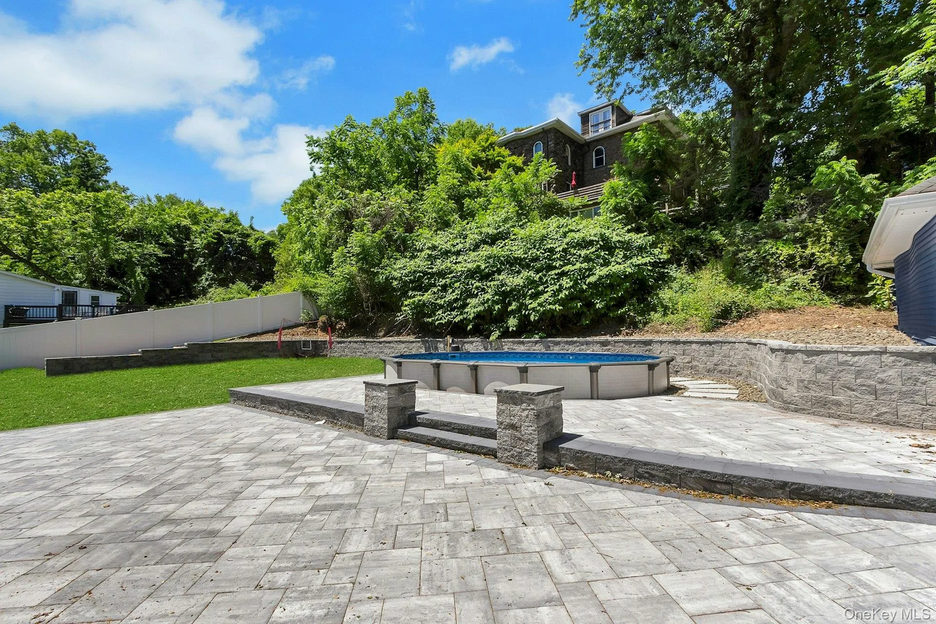 938 Route 9W, Clarkstown, NY, 4 Bedrooms Bedrooms, 10 Rooms Rooms,2 BathroomsBathrooms,Residential,For Rent,Route 9W,0,994105 938 Route 9W, Clarkstown, NY, 4 Bedrooms Bedrooms, 10 Rooms Rooms,2 BathroomsBathrooms,Residential,For Rent,Route 9W,0,994105