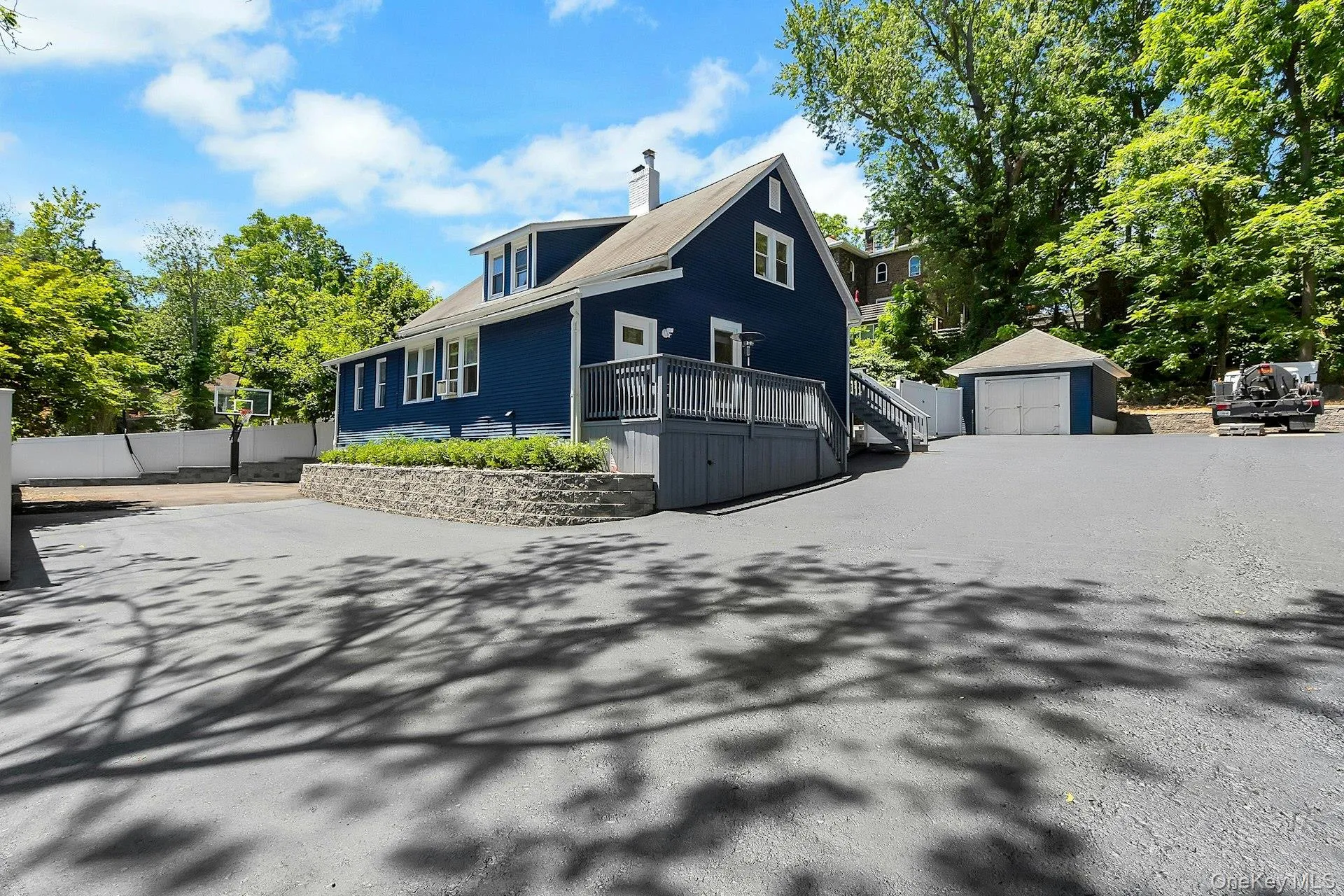 938 Route 9W, Clarkstown, NY, 4 Bedrooms Bedrooms, 10 Rooms Rooms,2 BathroomsBathrooms,Residential,For Rent,Route 9W,0,994105 938 Route 9W, Clarkstown, NY, 4 Bedrooms Bedrooms, 10 Rooms Rooms,2 BathroomsBathrooms,Residential,For Rent,Route 9W,0,994105