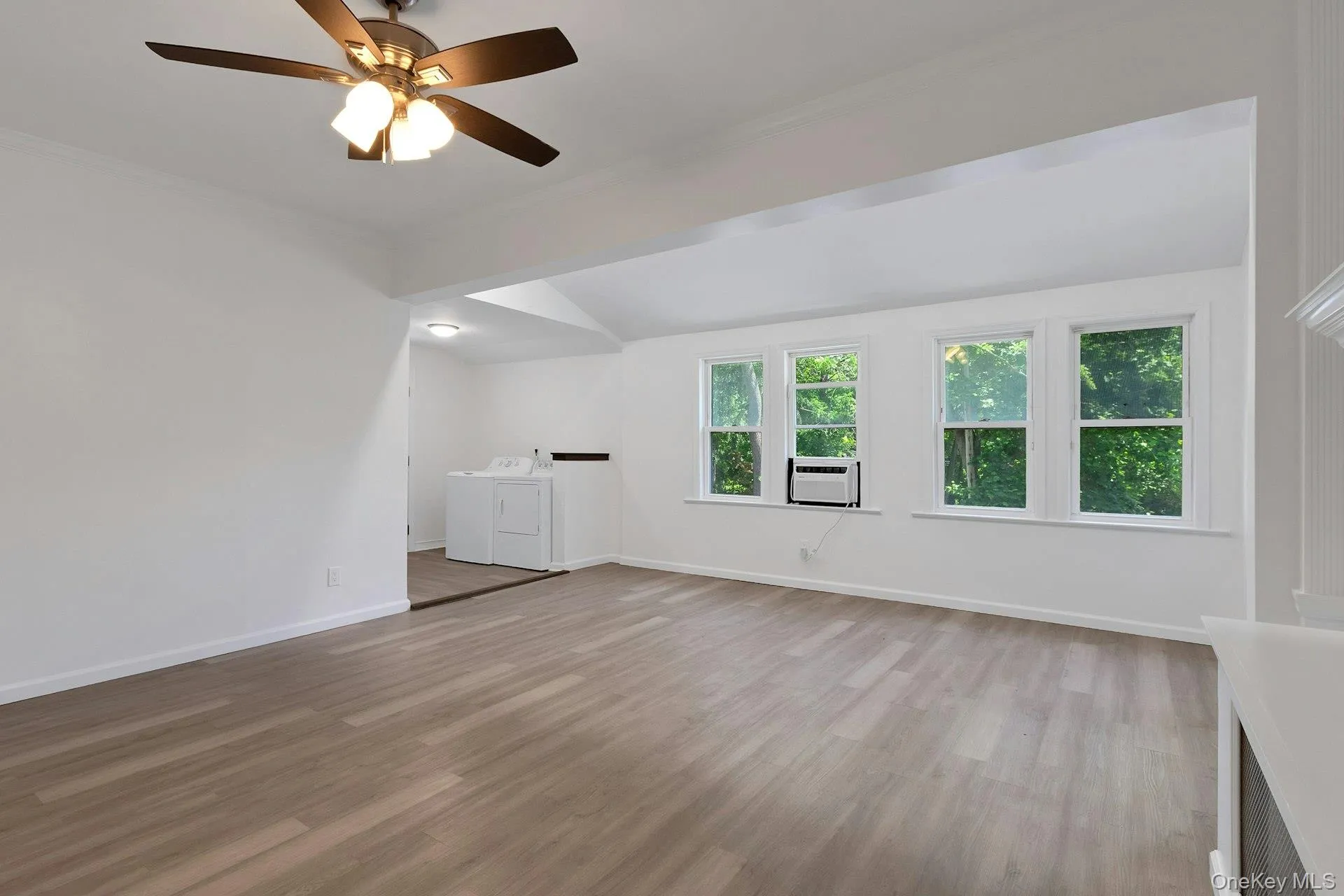938 Route 9W, Clarkstown, NY, 4 Bedrooms Bedrooms, 10 Rooms Rooms,2 BathroomsBathrooms,Residential,For Rent,Route 9W,0,994105 938 Route 9W, Clarkstown, NY, 4 Bedrooms Bedrooms, 10 Rooms Rooms,2 BathroomsBathrooms,Residential,For Rent,Route 9W,0,994105