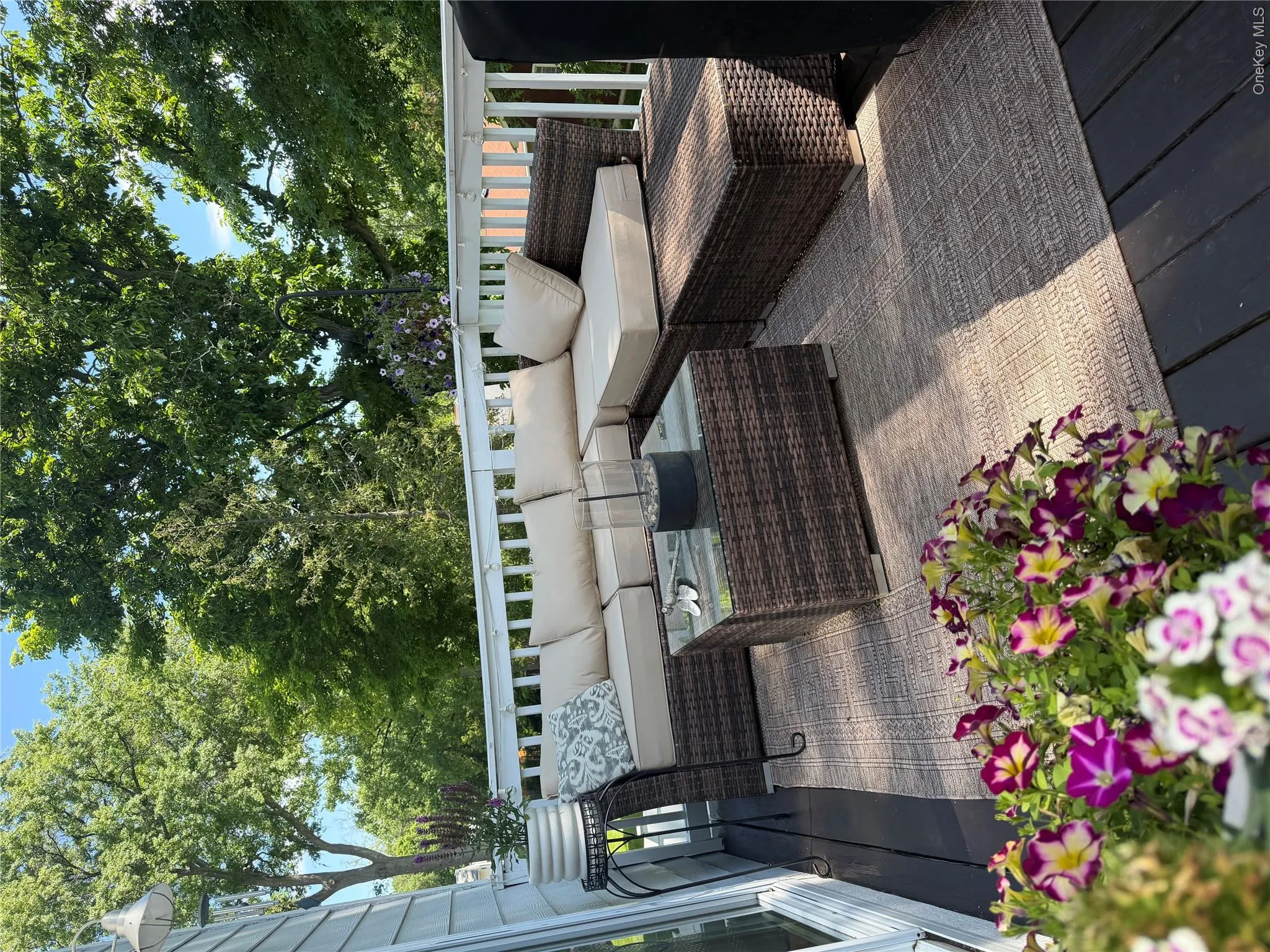 401 Centre Avenue, Clarkstown, NY, 4 Bedrooms Bedrooms, 15 Rooms Rooms,2 BathroomsBathrooms,Residential,For Rent,Centre,0,994107 401 Centre Avenue, Clarkstown, NY, 4 Bedrooms Bedrooms, 15 Rooms Rooms,2 BathroomsBathrooms,Residential,For Rent,Centre,0,994107