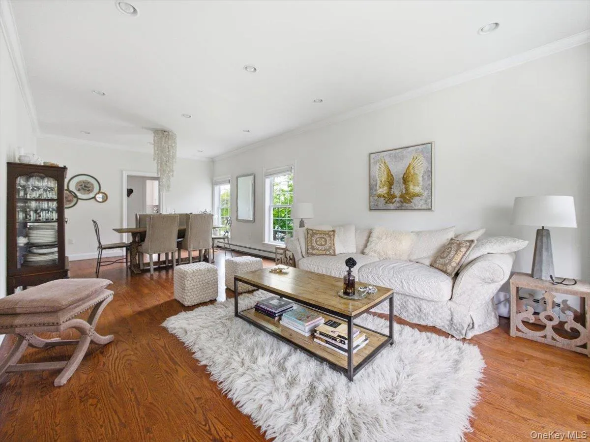 401 Centre Avenue, Clarkstown, NY, 4 Bedrooms Bedrooms, 15 Rooms Rooms,2 BathroomsBathrooms,Residential,For Rent,Centre,0,994107 401 Centre Avenue, Clarkstown, NY, 4 Bedrooms Bedrooms, 15 Rooms Rooms,2 BathroomsBathrooms,Residential,For Rent,Centre,0,994107