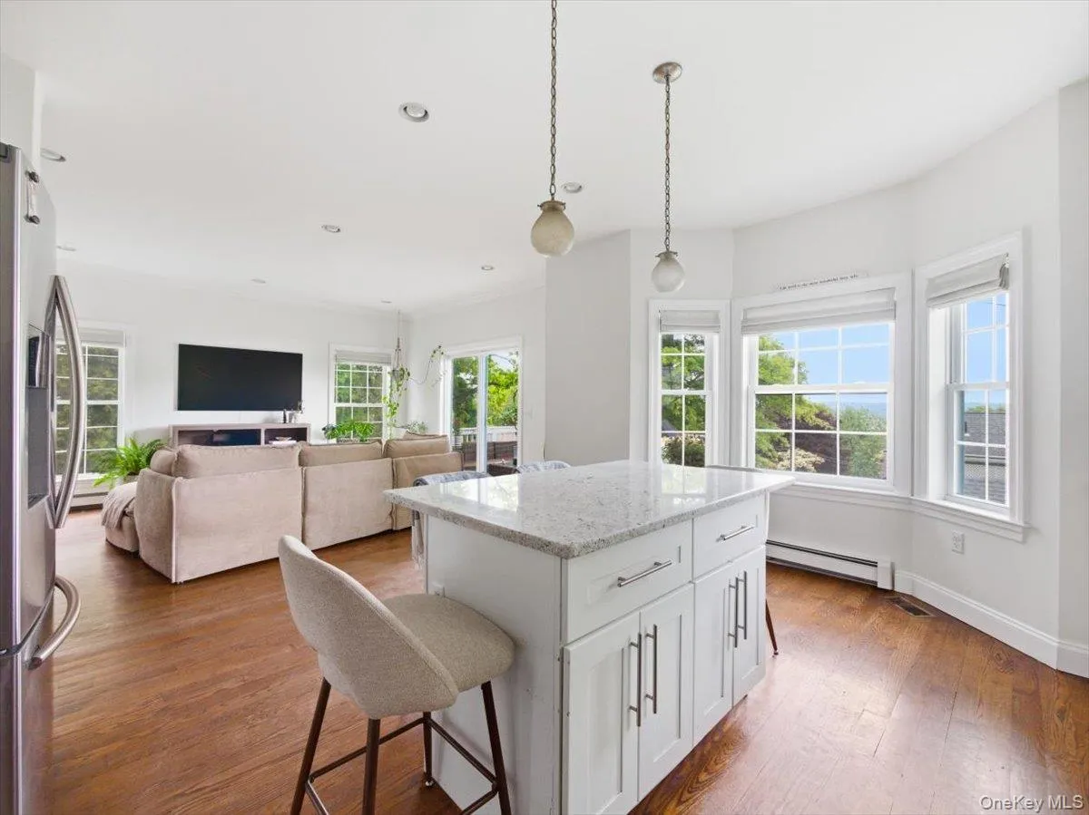 401 Centre Avenue, Clarkstown, NY, 4 Bedrooms Bedrooms, 15 Rooms Rooms,2 BathroomsBathrooms,Residential,For Rent,Centre,0,994107 401 Centre Avenue, Clarkstown, NY, 4 Bedrooms Bedrooms, 15 Rooms Rooms,2 BathroomsBathrooms,Residential,For Rent,Centre,0,994107