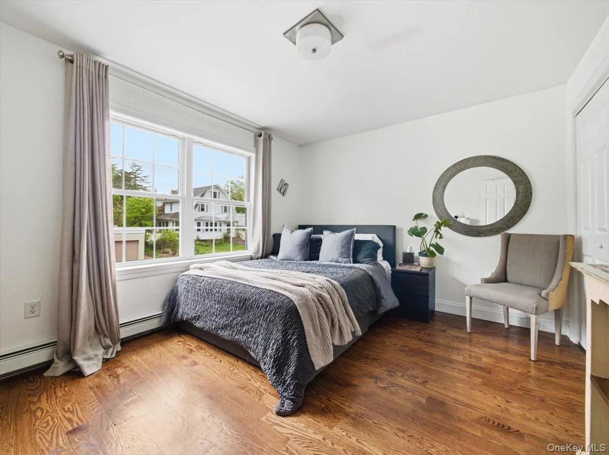 401 Centre Avenue, Clarkstown, NY, 4 Bedrooms Bedrooms, 15 Rooms Rooms,2 BathroomsBathrooms,Residential,For Rent,Centre,0,994107 401 Centre Avenue, Clarkstown, NY, 4 Bedrooms Bedrooms, 15 Rooms Rooms,2 BathroomsBathrooms,Residential,For Rent,Centre,0,994107