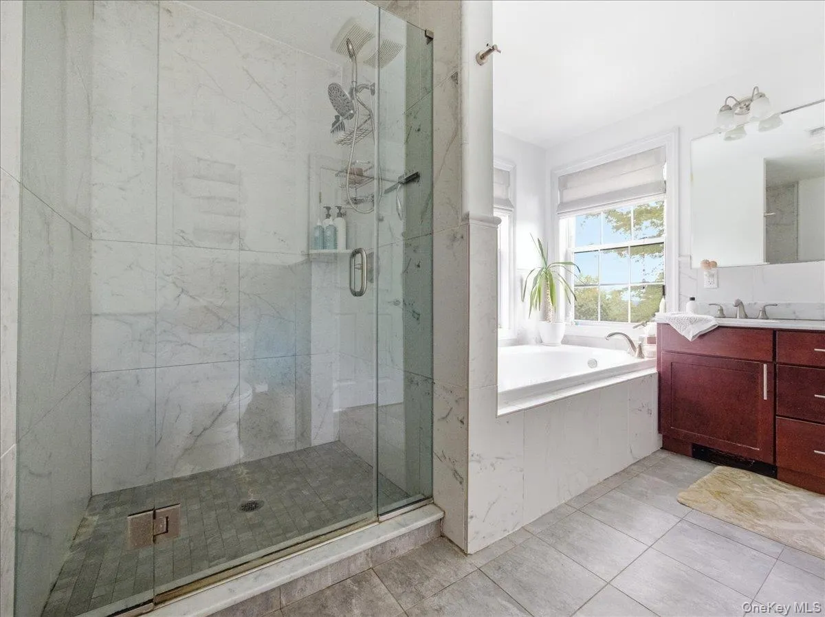 401 Centre Avenue, Clarkstown, NY, 4 Bedrooms Bedrooms, 15 Rooms Rooms,2 BathroomsBathrooms,Residential,For Rent,Centre,0,994107 401 Centre Avenue, Clarkstown, NY, 4 Bedrooms Bedrooms, 15 Rooms Rooms,2 BathroomsBathrooms,Residential,For Rent,Centre,0,994107