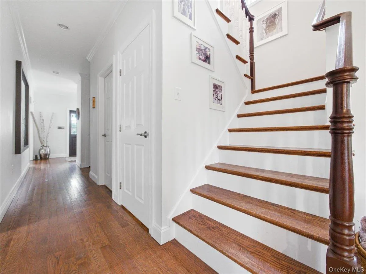 401 Centre Avenue, Clarkstown, NY, 4 Bedrooms Bedrooms, 15 Rooms Rooms,2 BathroomsBathrooms,Residential,For Rent,Centre,0,994107 401 Centre Avenue, Clarkstown, NY, 4 Bedrooms Bedrooms, 15 Rooms Rooms,2 BathroomsBathrooms,Residential,For Rent,Centre,0,994107