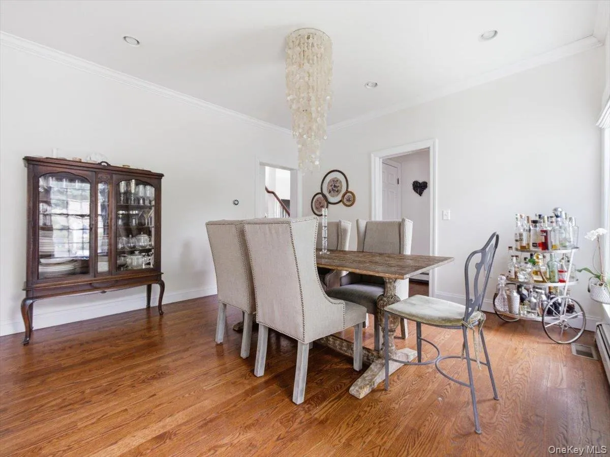 401 Centre Avenue, Clarkstown, NY, 4 Bedrooms Bedrooms, 15 Rooms Rooms,2 BathroomsBathrooms,Residential,For Rent,Centre,0,994107 401 Centre Avenue, Clarkstown, NY, 4 Bedrooms Bedrooms, 15 Rooms Rooms,2 BathroomsBathrooms,Residential,For Rent,Centre,0,994107