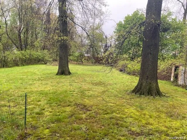 8 Birchwood Avenue, Clarkstown, NY, 3 Bedrooms Bedrooms, 5 Rooms Rooms,2 BathroomsBathrooms,Residential Lease,For Rent,Birchwood,0,994112 8 Birchwood Avenue, Clarkstown, NY, 3 Bedrooms Bedrooms, 5 Rooms Rooms,2 BathroomsBathrooms,Residential Lease,For Rent,Birchwood,0,994112