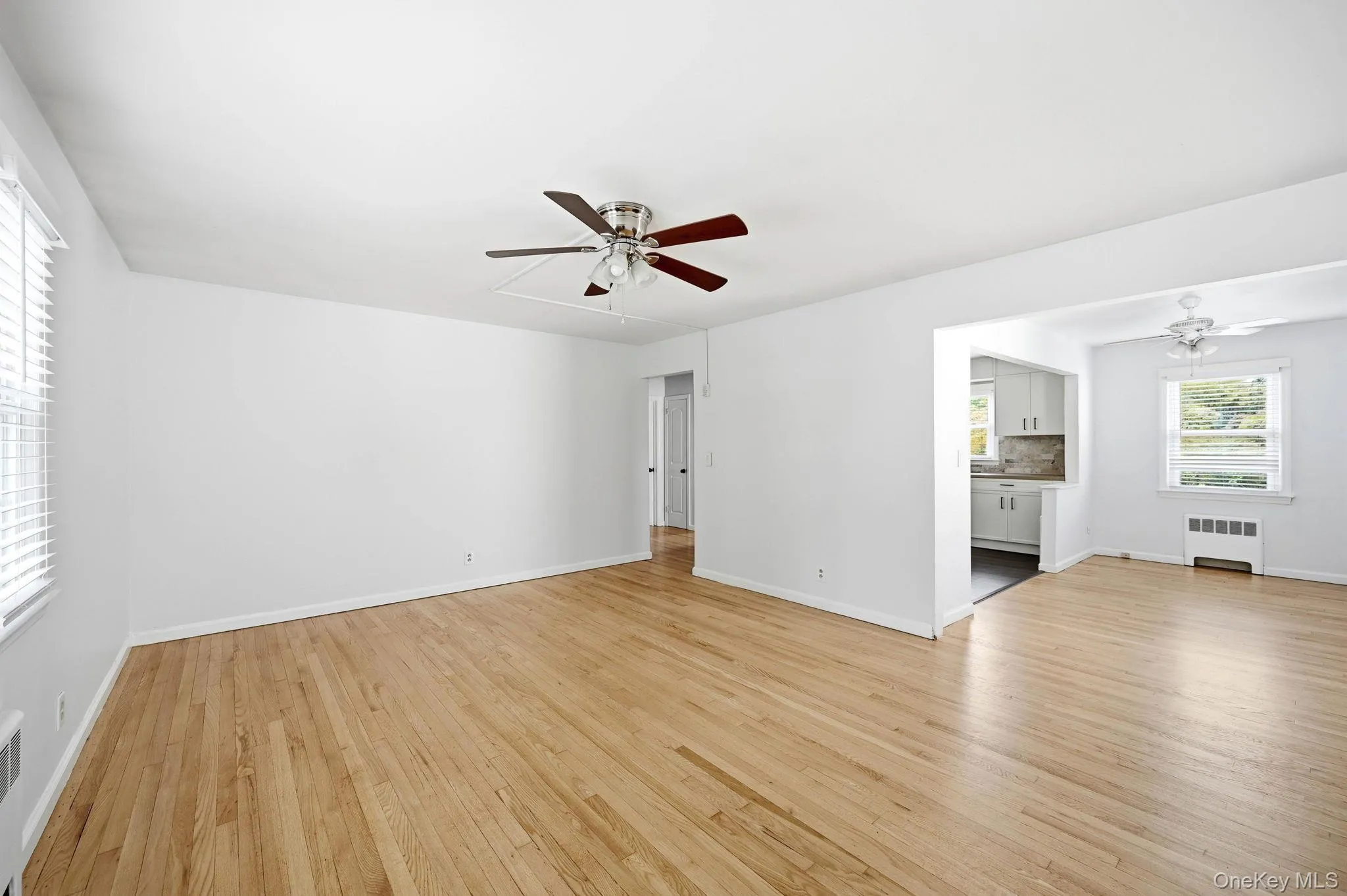 85 Bennett Avenue, Yonkers, NY, 2 Bedrooms Bedrooms, 5 Rooms Rooms,1 BathroomBathrooms,Residential Lease,For Rent,Bennett,0,994117 85 Bennett Avenue, Yonkers, NY, 2 Bedrooms Bedrooms, 5 Rooms Rooms,1 BathroomBathrooms,Residential Lease,For Rent,Bennett,0,994117