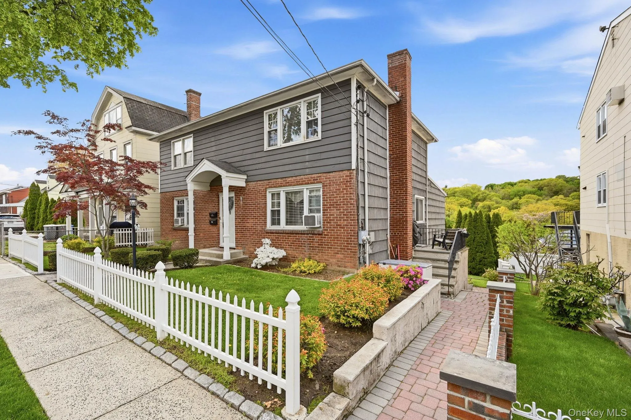 85 Bennett Avenue, Yonkers, NY, 2 Bedrooms Bedrooms, 5 Rooms Rooms,1 BathroomBathrooms,Residential Lease,For Rent,Bennett,0,994117 85 Bennett Avenue, Yonkers, NY, 2 Bedrooms Bedrooms, 5 Rooms Rooms,1 BathroomBathrooms,Residential Lease,For Rent,Bennett,0,994117