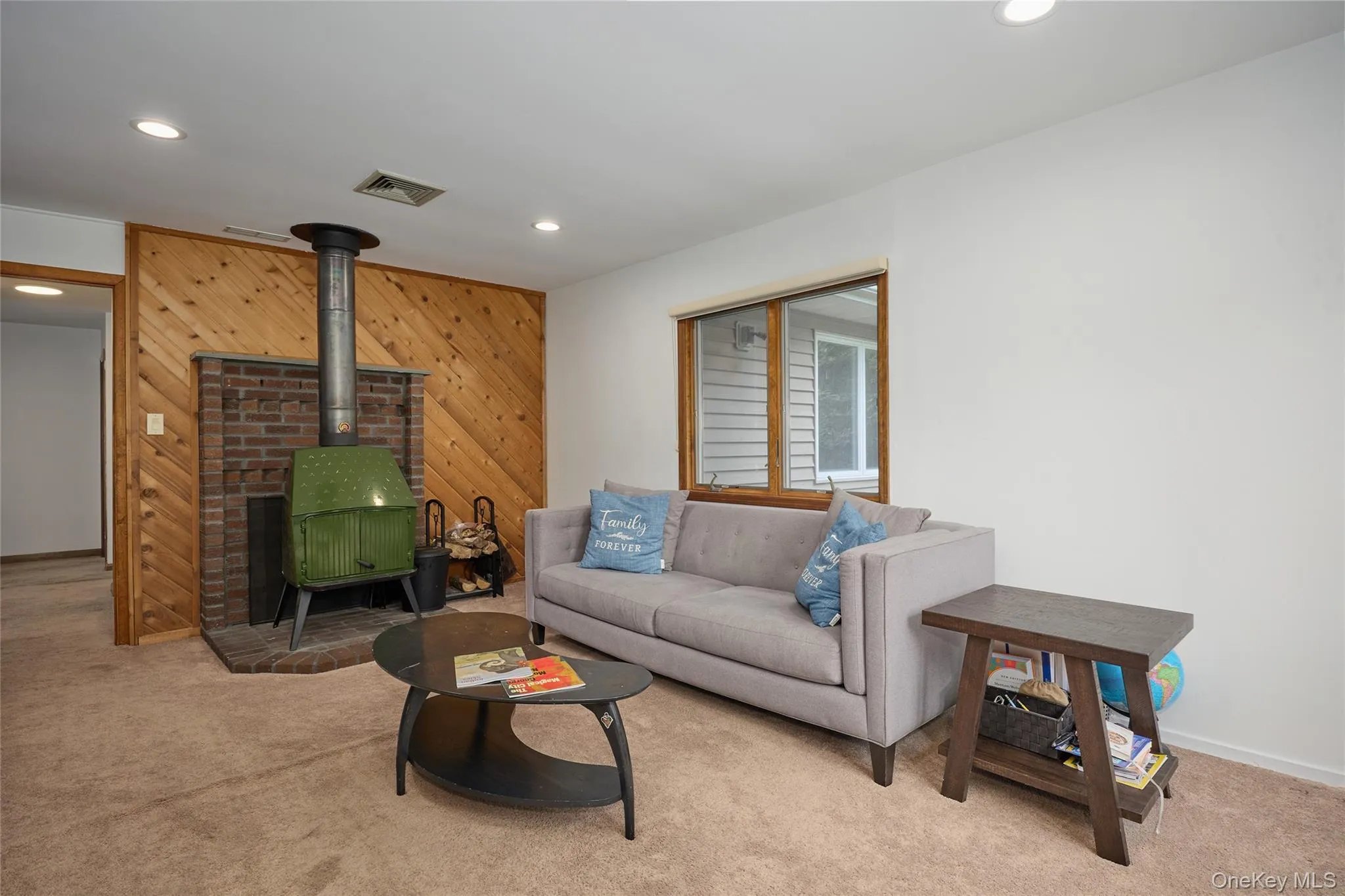34 Maple Brook Road, Tuxedo, NY, 3 Bedrooms Bedrooms, 8 Rooms Rooms,3 BathroomsBathrooms,Residential Lease,For Rent,Maple Brook,0,994122 34 Maple Brook Road, Tuxedo, NY, 3 Bedrooms Bedrooms, 8 Rooms Rooms,3 BathroomsBathrooms,Residential Lease,For Rent,Maple Brook,0,994122