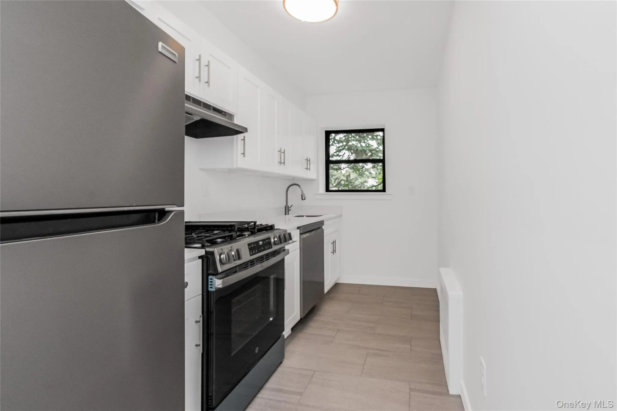 671 Bronx River Road, Yonkers, NY, 2 Bedrooms Bedrooms, 7 Rooms Rooms,1 BathroomBathrooms,Residential,For Rent,Bronx River,0,994134 671 Bronx River Road, Yonkers, NY, 2 Bedrooms Bedrooms, 7 Rooms Rooms,1 BathroomBathrooms,Residential,For Rent,Bronx River,0,994134