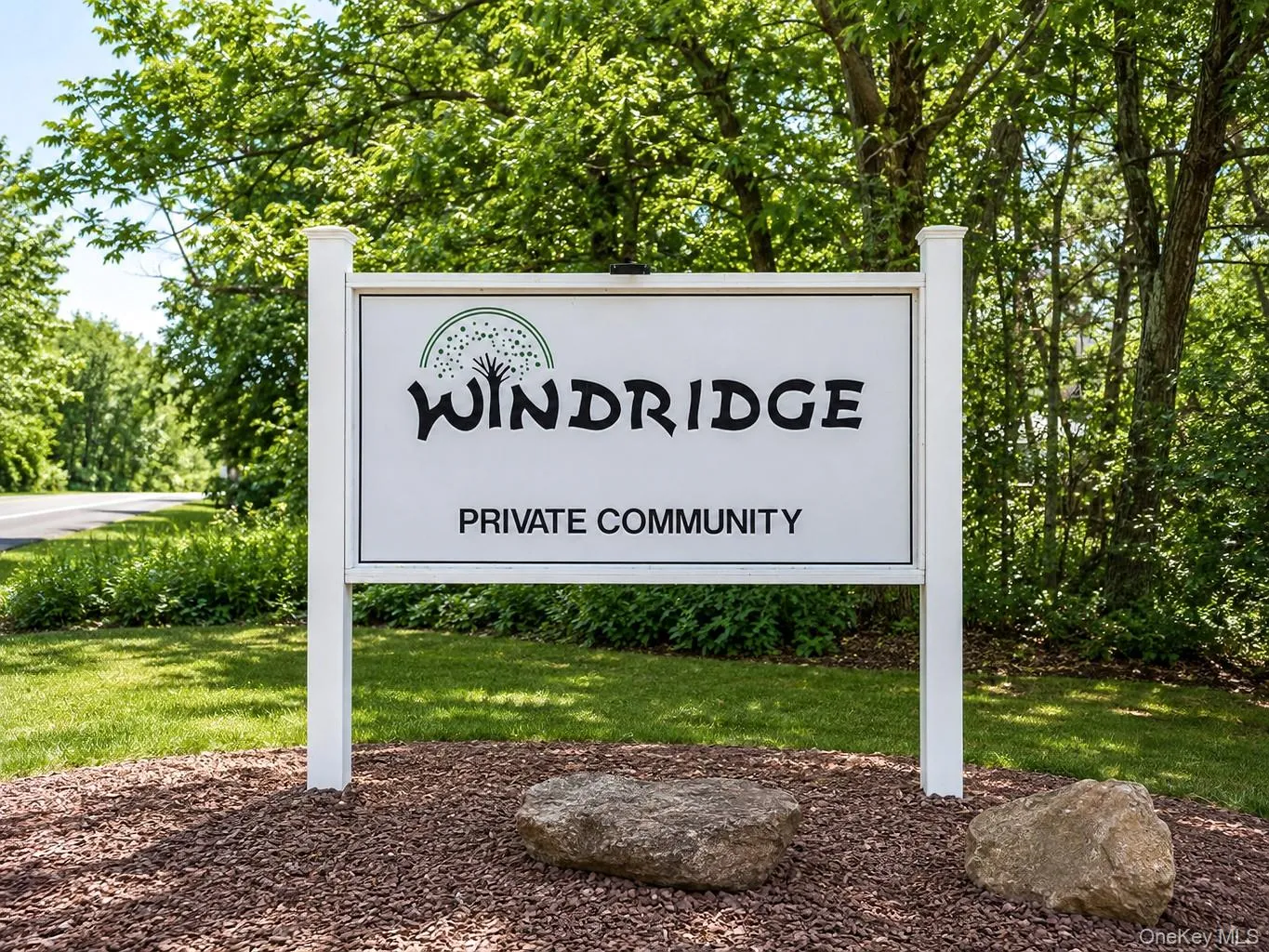332 Heritage Lane, Monroe, NY, 3 Bedrooms Bedrooms, 8 Rooms Rooms,2 BathroomsBathrooms,Residential,For Rent,Heritage,0,994139 332 Heritage Lane, Monroe, NY, 3 Bedrooms Bedrooms, 8 Rooms Rooms,2 BathroomsBathrooms,Residential,For Rent,Heritage,0,994139