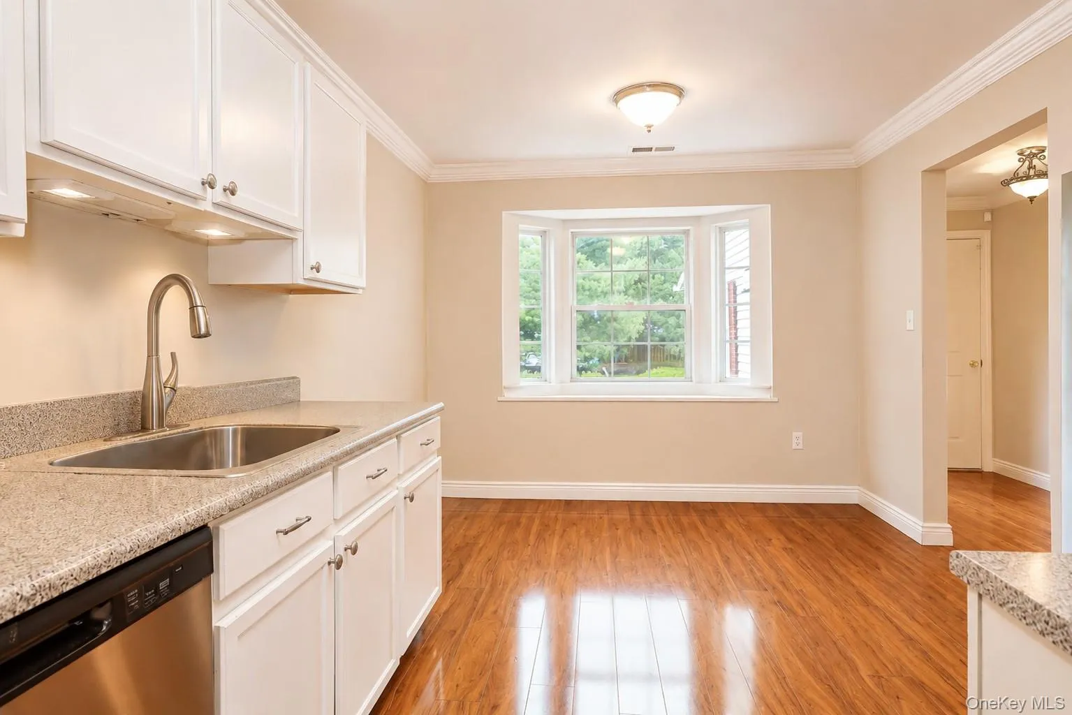 332 Heritage Lane, Monroe, NY, 3 Bedrooms Bedrooms, 8 Rooms Rooms,2 BathroomsBathrooms,Residential,For Rent,Heritage,0,994139 332 Heritage Lane, Monroe, NY, 3 Bedrooms Bedrooms, 8 Rooms Rooms,2 BathroomsBathrooms,Residential,For Rent,Heritage,0,994139
