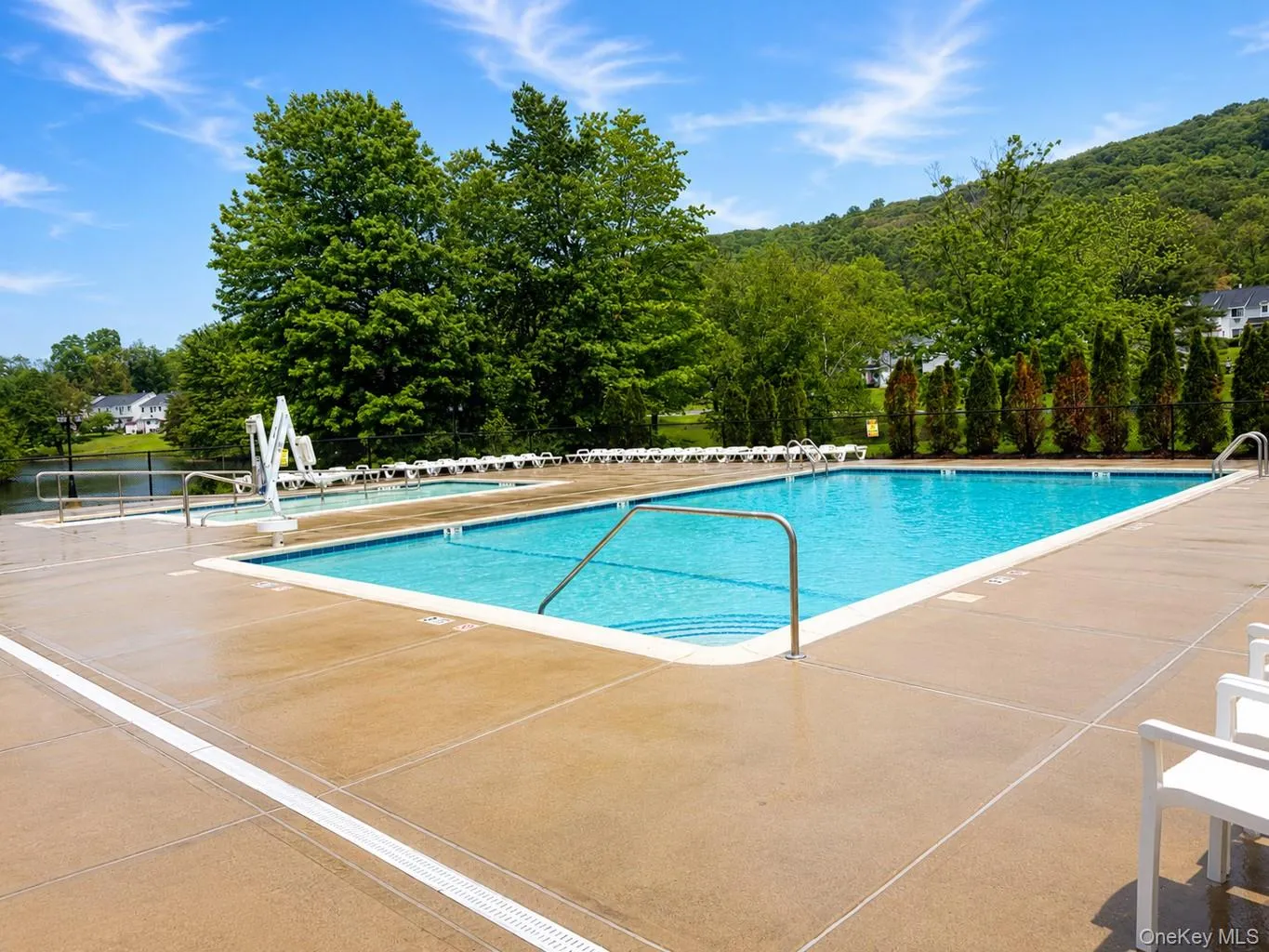 332 Heritage Lane, Monroe, NY, 3 Bedrooms Bedrooms, 8 Rooms Rooms,2 BathroomsBathrooms,Residential,For Rent,Heritage,0,994139 332 Heritage Lane, Monroe, NY, 3 Bedrooms Bedrooms, 8 Rooms Rooms,2 BathroomsBathrooms,Residential,For Rent,Heritage,0,994139