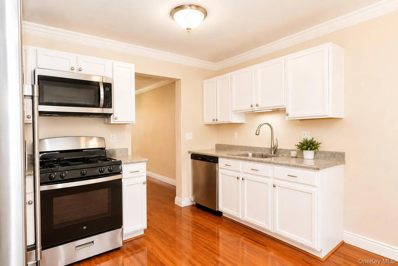332 Heritage Lane, Monroe, NY, 3 Bedrooms Bedrooms, 8 Rooms Rooms,2 BathroomsBathrooms,Residential,For Rent,Heritage,0,994139 332 Heritage Lane, Monroe, NY, 3 Bedrooms Bedrooms, 8 Rooms Rooms,2 BathroomsBathrooms,Residential,For Rent,Heritage,0,994139