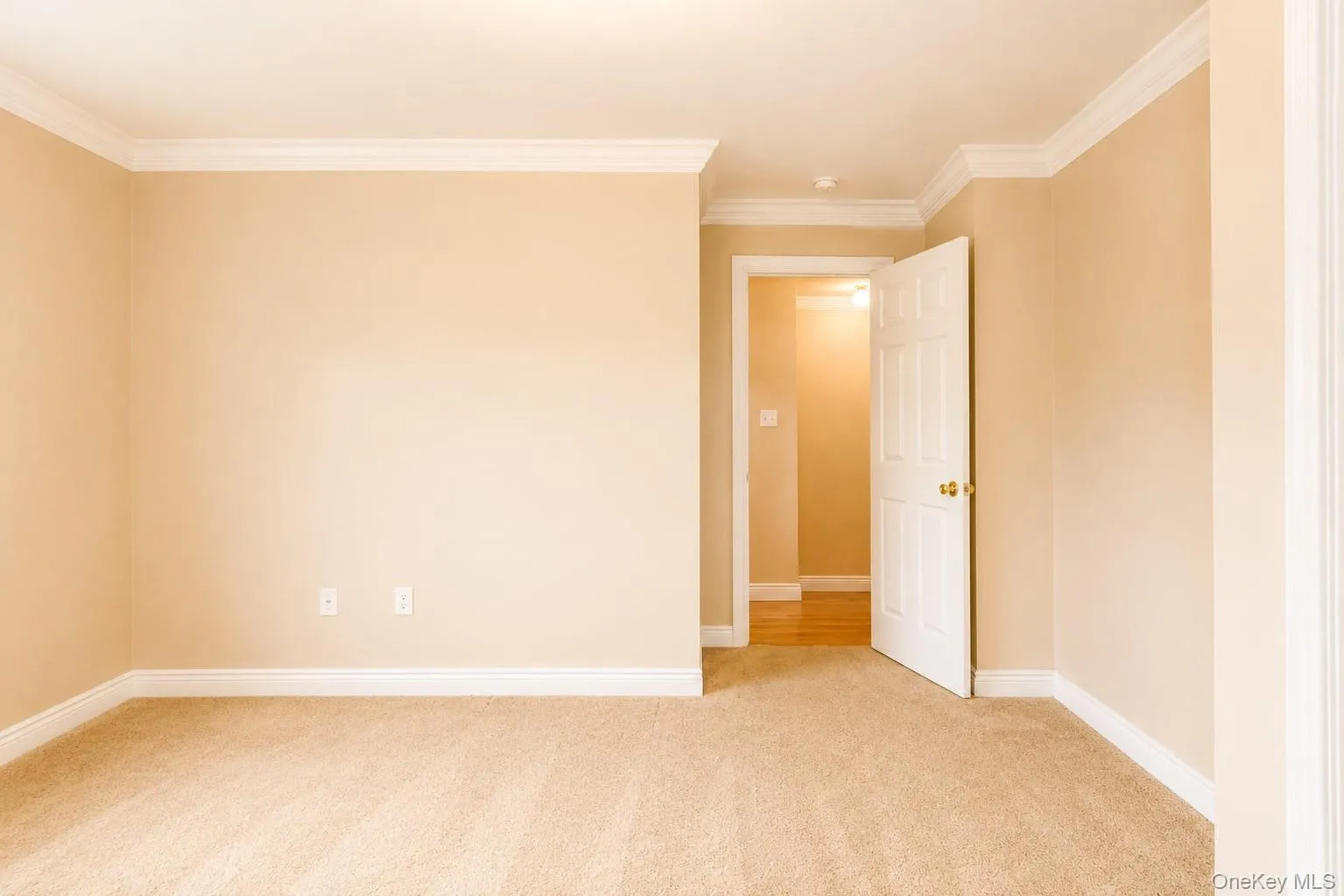 332 Heritage Lane, Monroe, NY, 3 Bedrooms Bedrooms, 8 Rooms Rooms,2 BathroomsBathrooms,Residential,For Rent,Heritage,0,994139 332 Heritage Lane, Monroe, NY, 3 Bedrooms Bedrooms, 8 Rooms Rooms,2 BathroomsBathrooms,Residential,For Rent,Heritage,0,994139