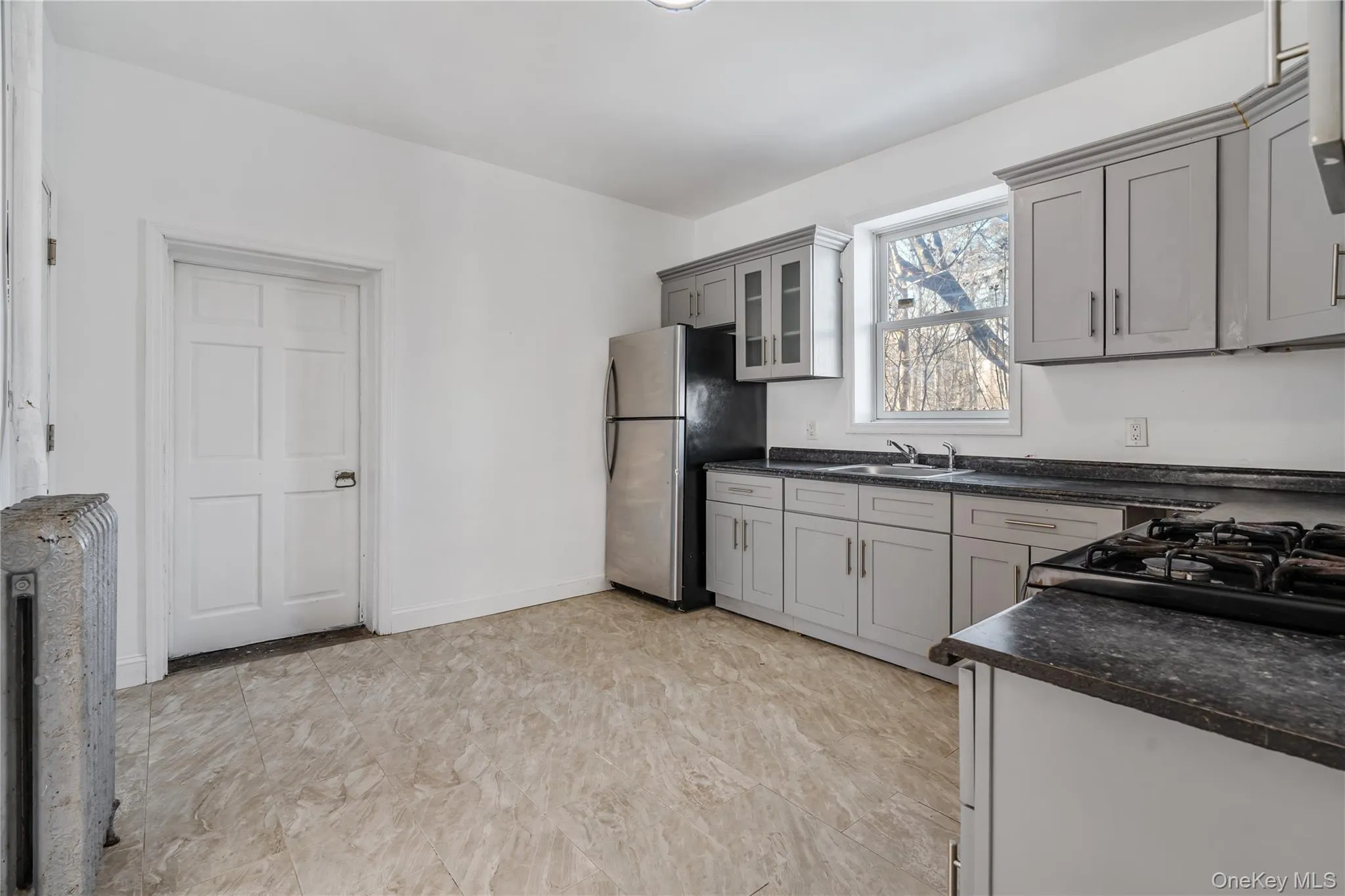 94 Winnikee Avenue, Poughkeepsie, NY, 3 Bedrooms Bedrooms, 5 Rooms Rooms,1 BathroomBathrooms,Residential Lease,For Rent,Winnikee,0,994144 94 Winnikee Avenue, Poughkeepsie, NY, 3 Bedrooms Bedrooms, 5 Rooms Rooms,1 BathroomBathrooms,Residential Lease,For Rent,Winnikee,0,994144