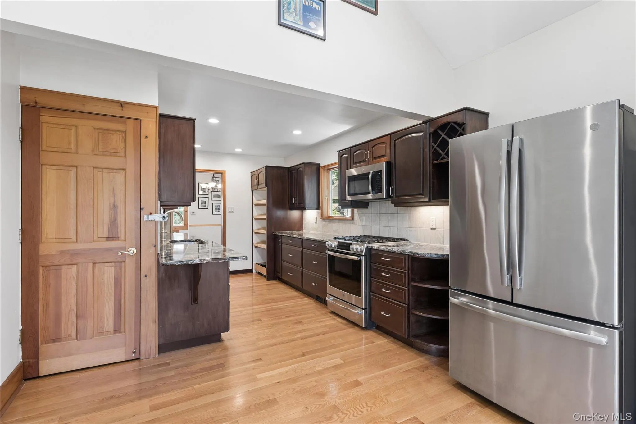 1749 Commonwealth Avenue, Hempstead, NY, 3 Bedrooms Bedrooms, 8 Rooms Rooms,2 BathroomsBathrooms,Residential,For Rent,Commonwealth,0,994148 1749 Commonwealth Avenue, Hempstead, NY, 3 Bedrooms Bedrooms, 8 Rooms Rooms,2 BathroomsBathrooms,Residential,For Rent,Commonwealth,0,994148